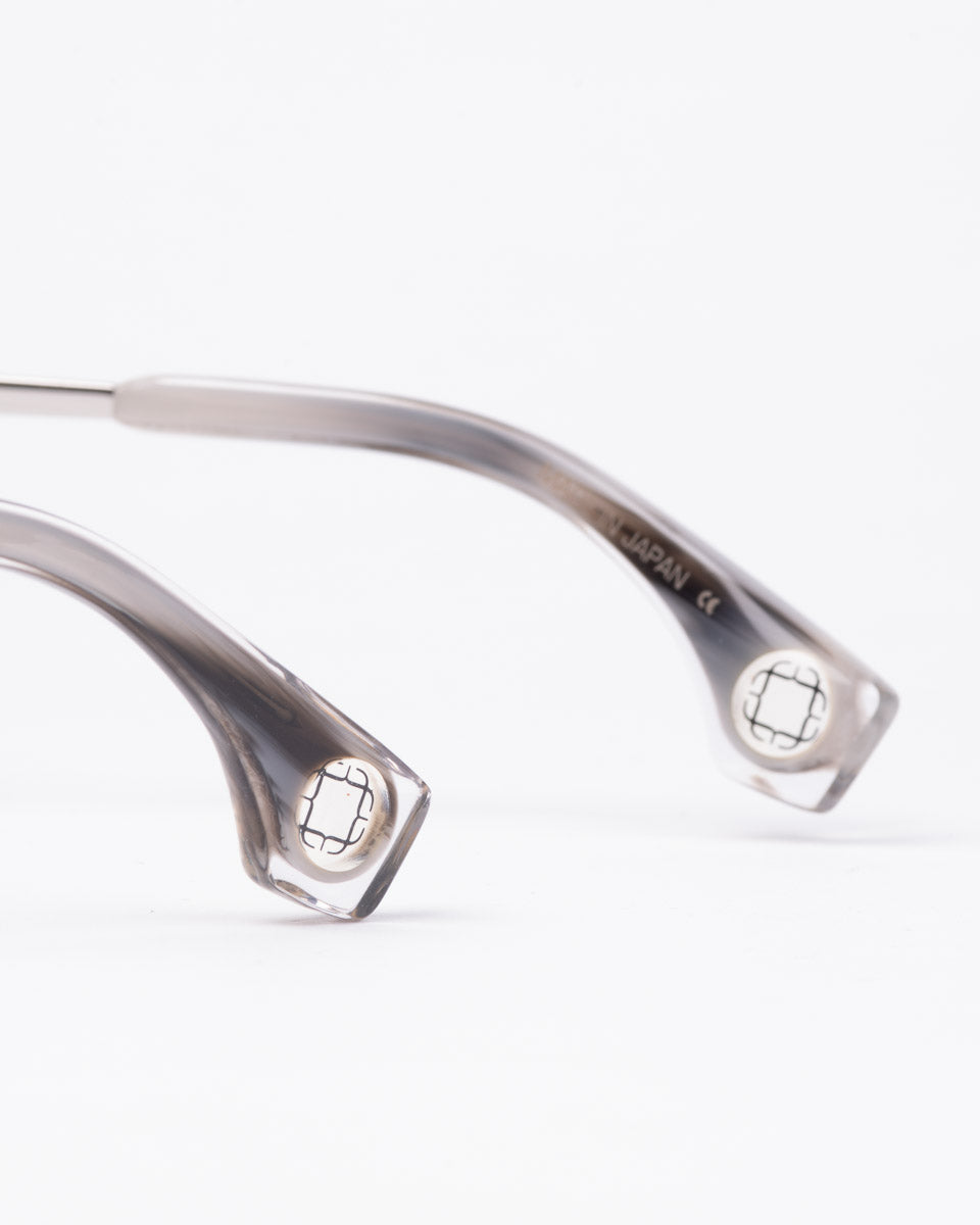 Blake Kuwahara - Gilbert - Grey horn | Bar à lunettes