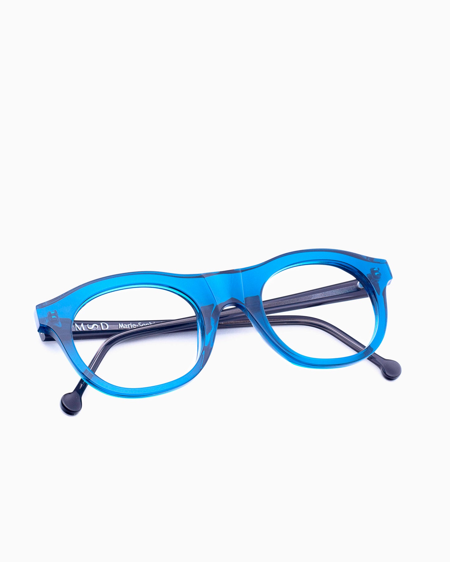 Marie-Sophie Dion - LEcuyer - Cur | glasses bar