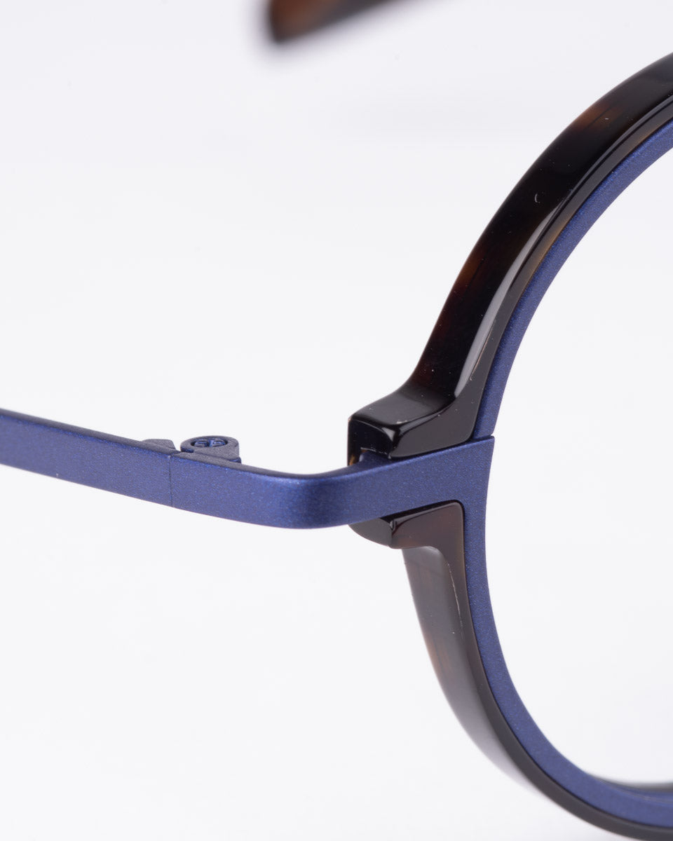 Anne and Valentin - M6 - H30 | glasses bar