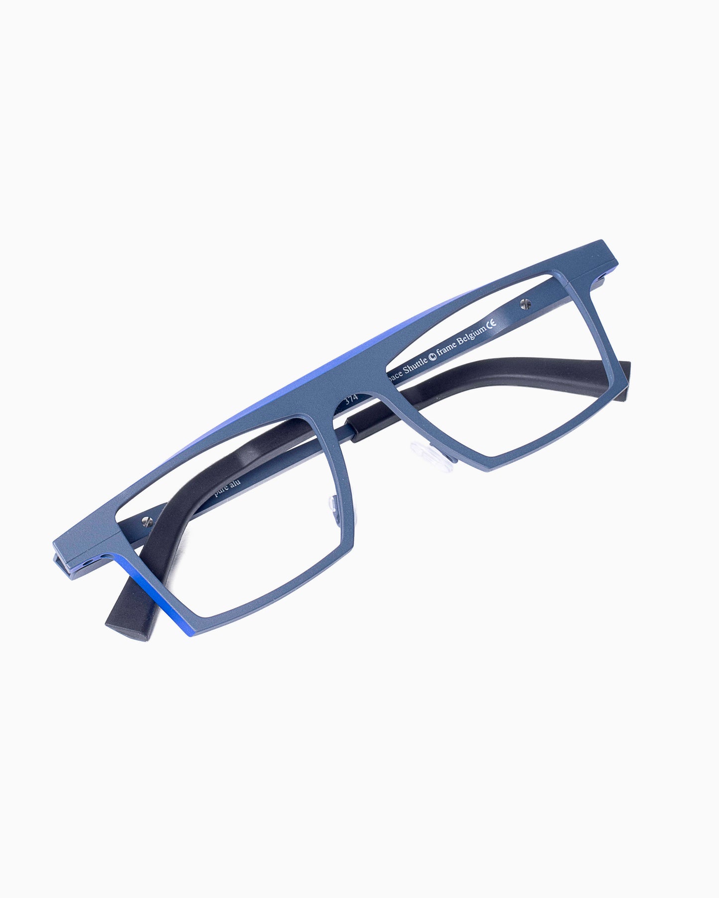 Theo - SpaceShuttle - 374 | glasses bar