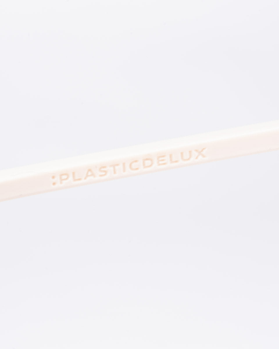 PlasticDeLux - Third - 1502 | glasses bar