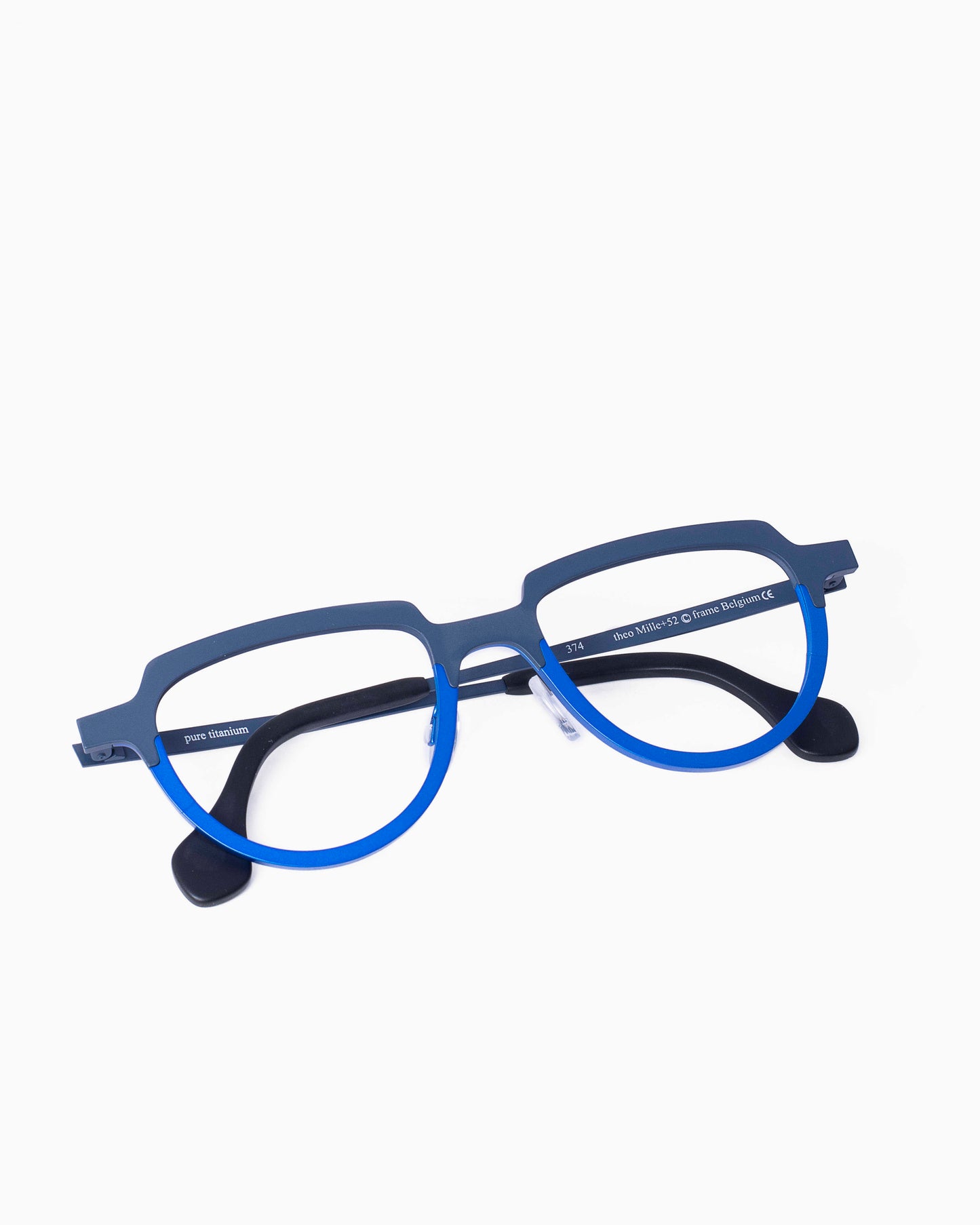 Theo - Mille+52 - 374 | glasses bar