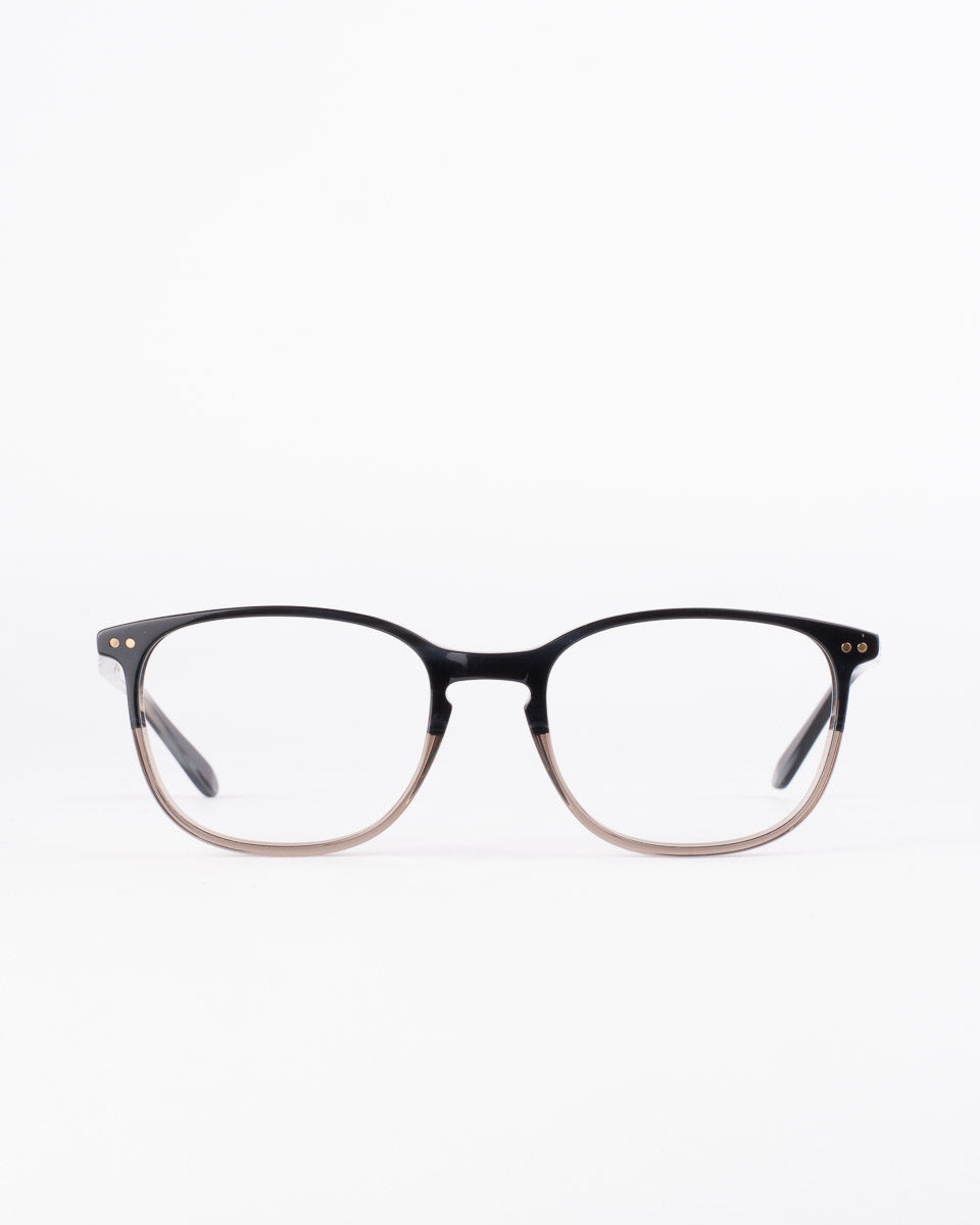 Francois Pinton - Traveler4 - BC | glasses bar