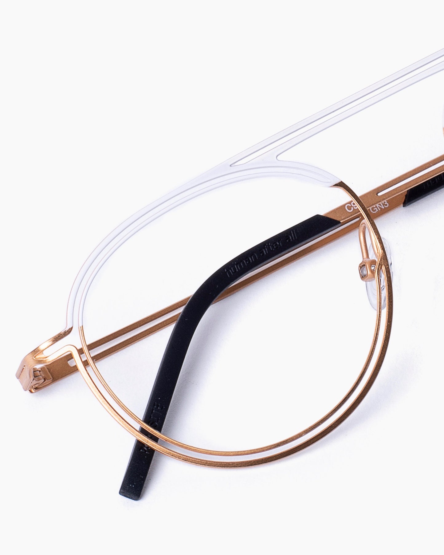 Parasite - Gene3 - C96 | glasses bar
