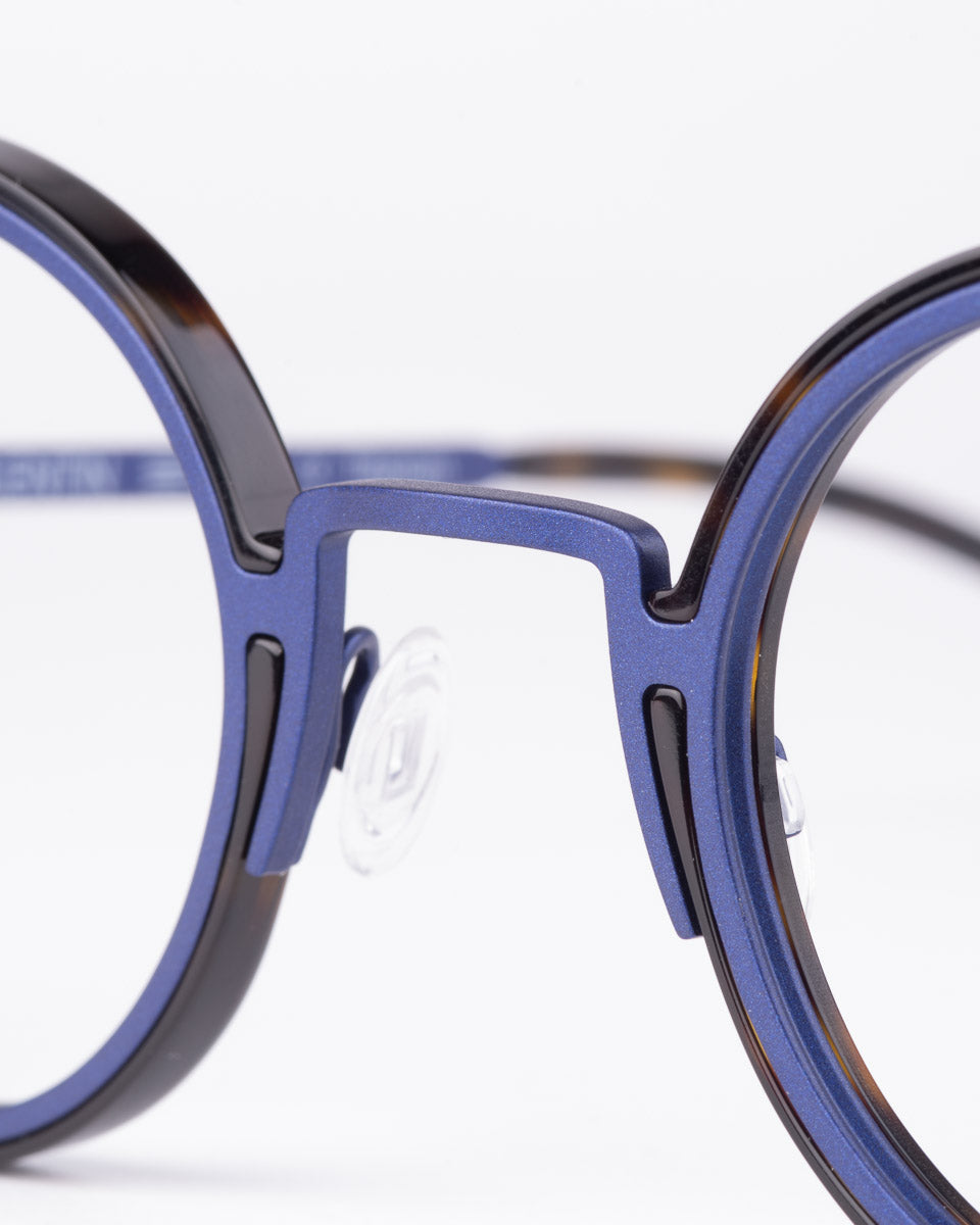 Anne and Valentin - M6 - H30 | glasses bar