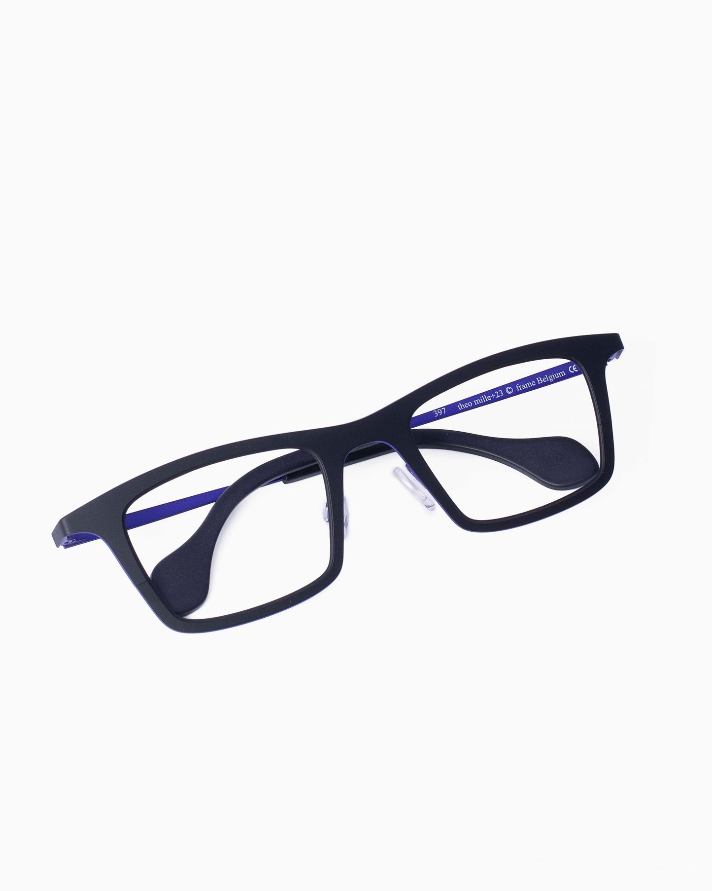 Theo - THOUSAND+23 - 397 | glasses bar