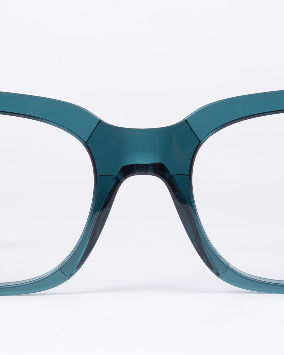 Anne and Valentine - Diddley - 8A02 | glasses bar