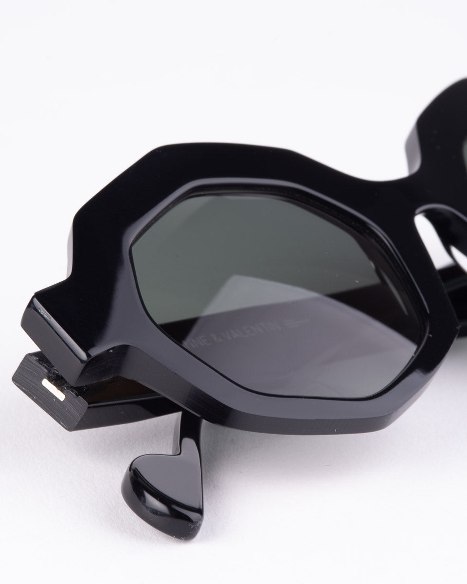 Anne and Valentin - SWINTON - 1 | glasses bar