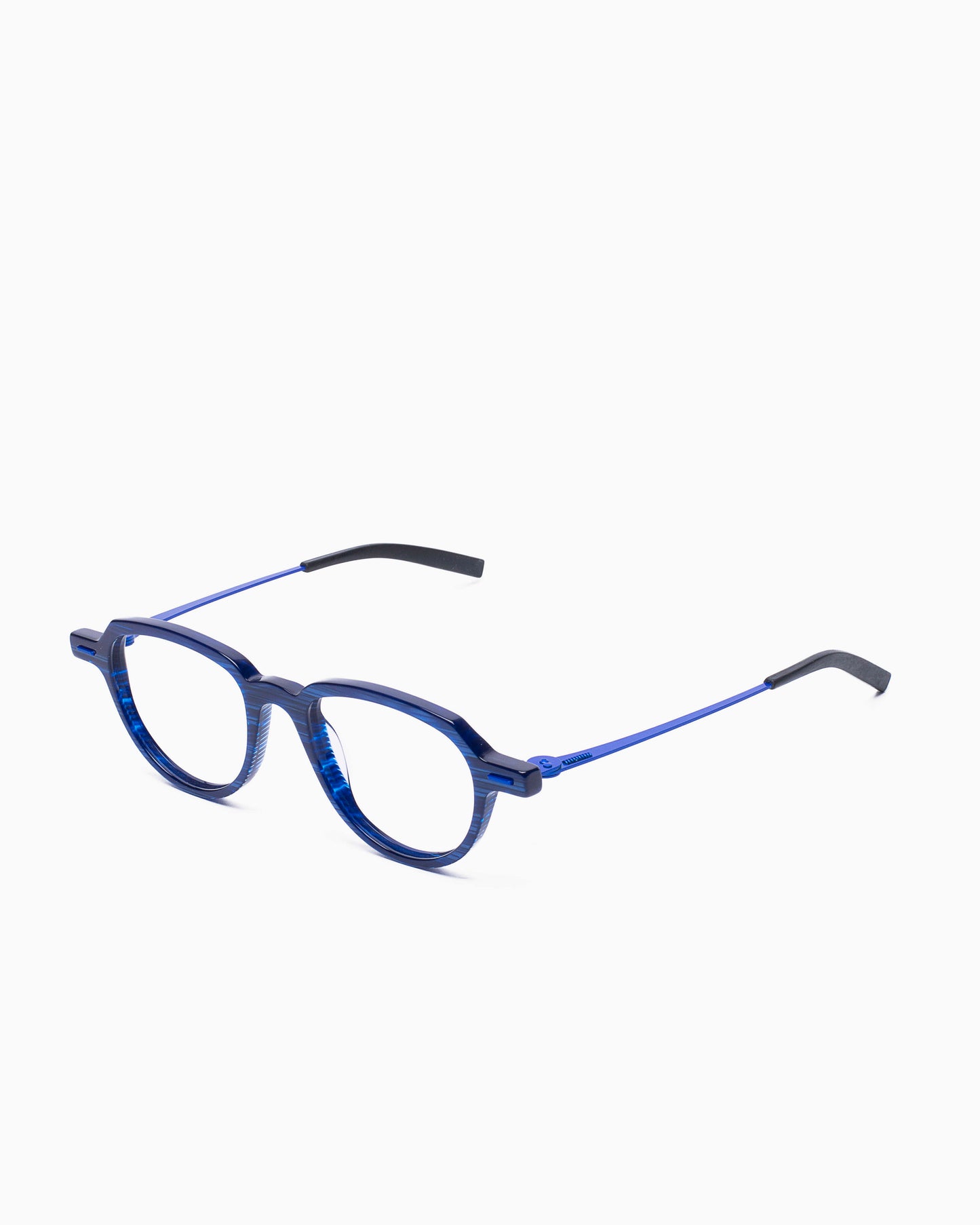 Theo-pyra-9 | glasses bar