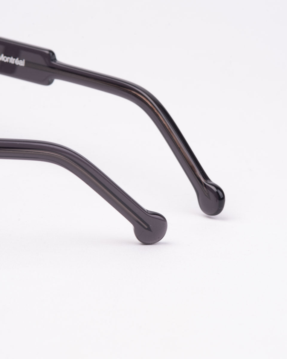 Marie-Sophie Dion - Legendre4.0 - Grf | glasses bar