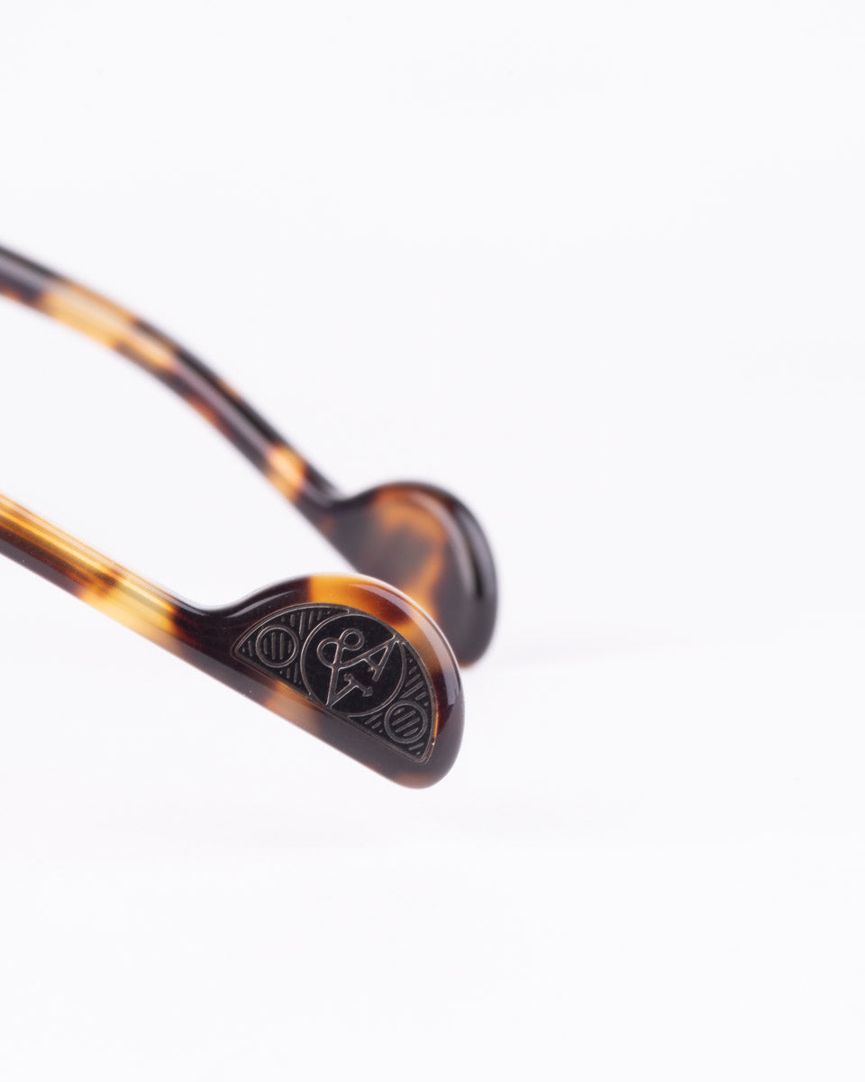 Anne and Valentin - sasha - 1804 | glasses bar