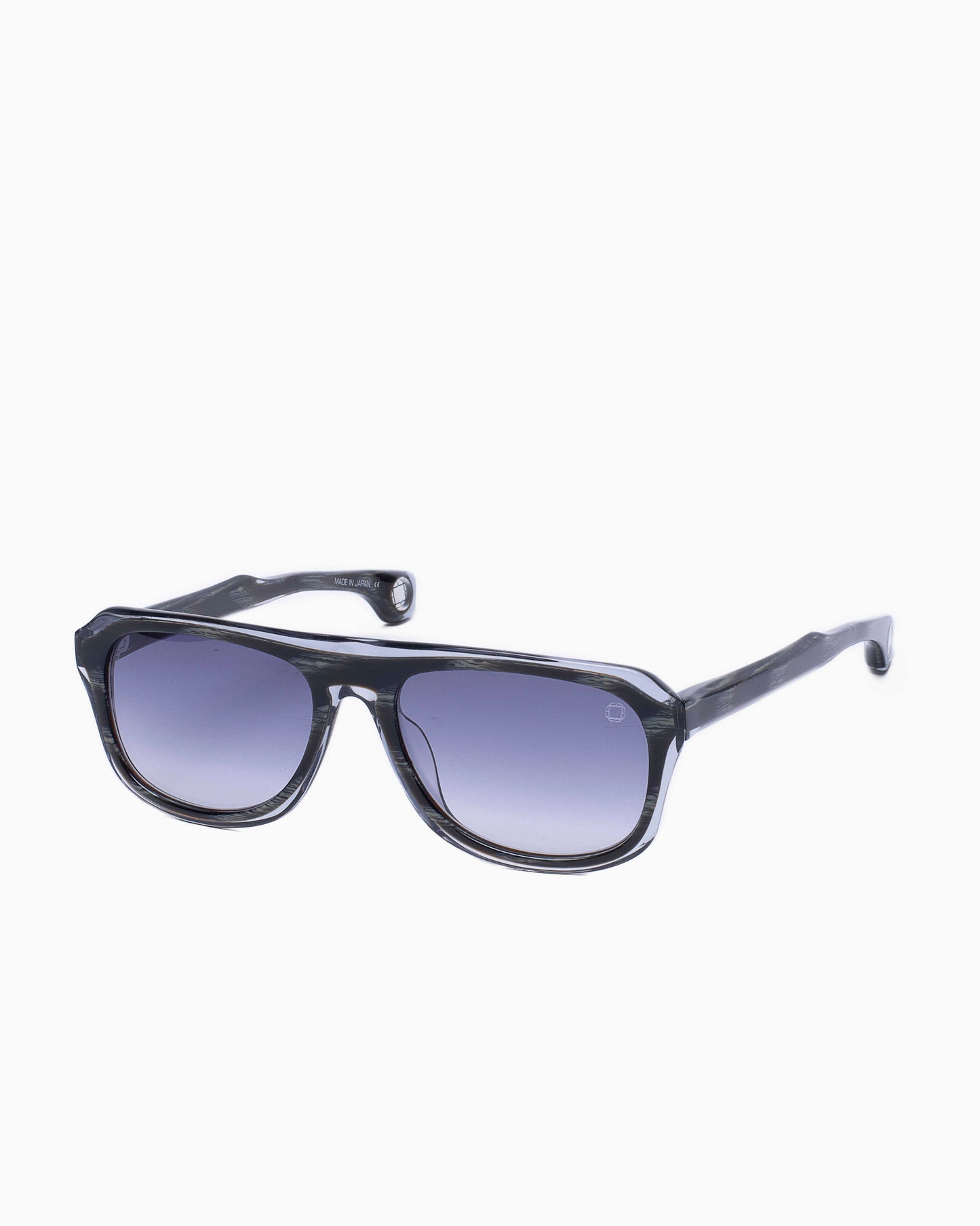 Blake Kuwahara - wright - Blackhorn | Bar à lunettes