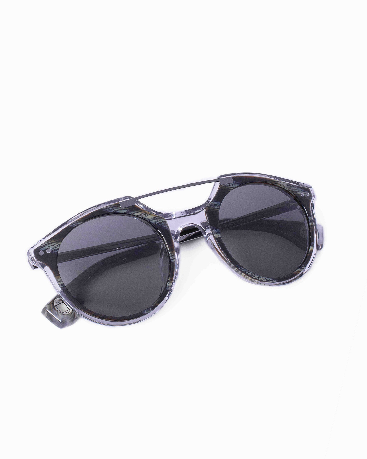 Blake Kuwahara - Eichler - Blackhorn | Bar à lunettes