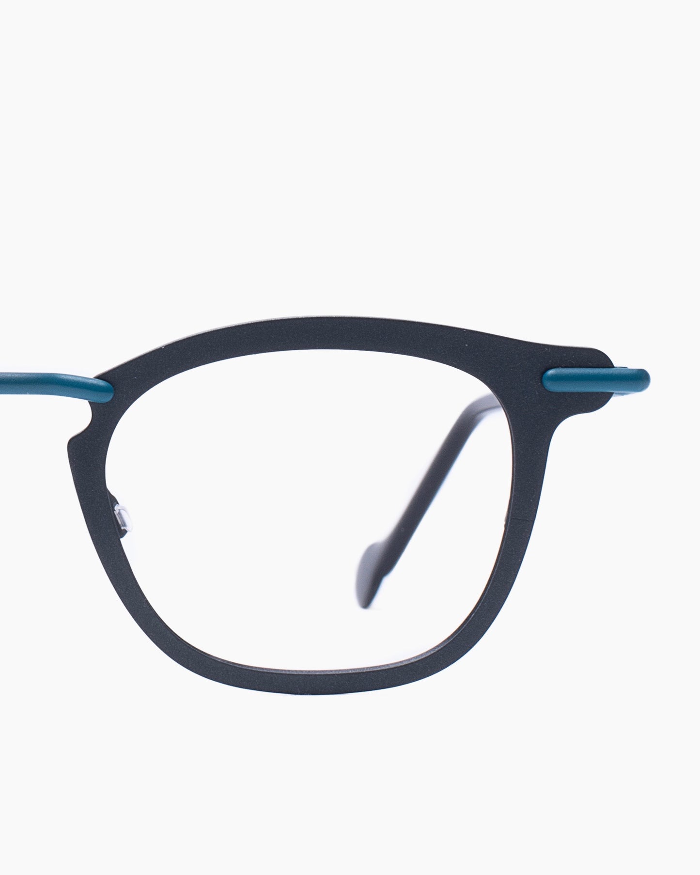 Anne and Valentin - helium - BC79 | glasses bar