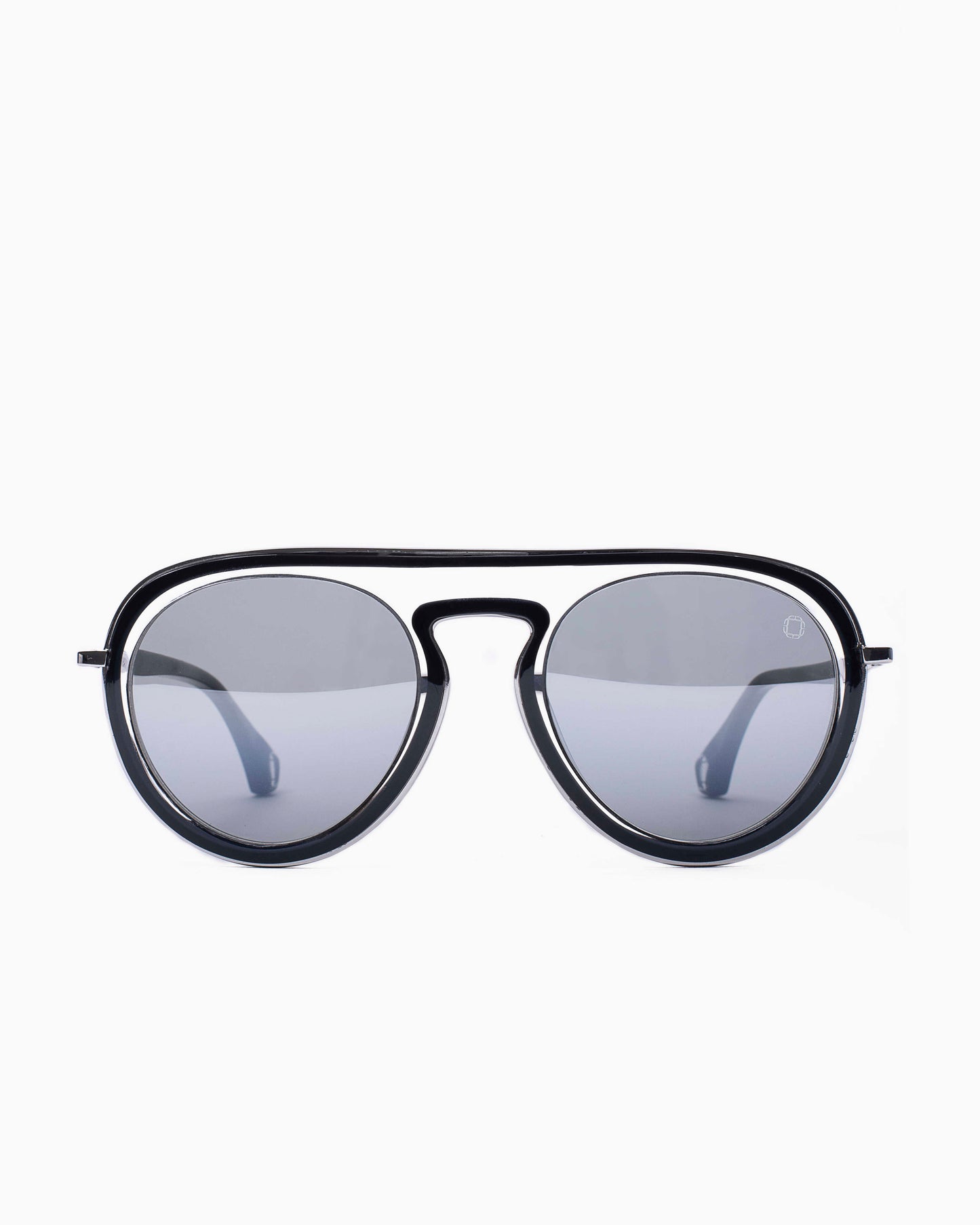 Blake Kuwahara - eero - CRYSTAL | Bar à lunettes