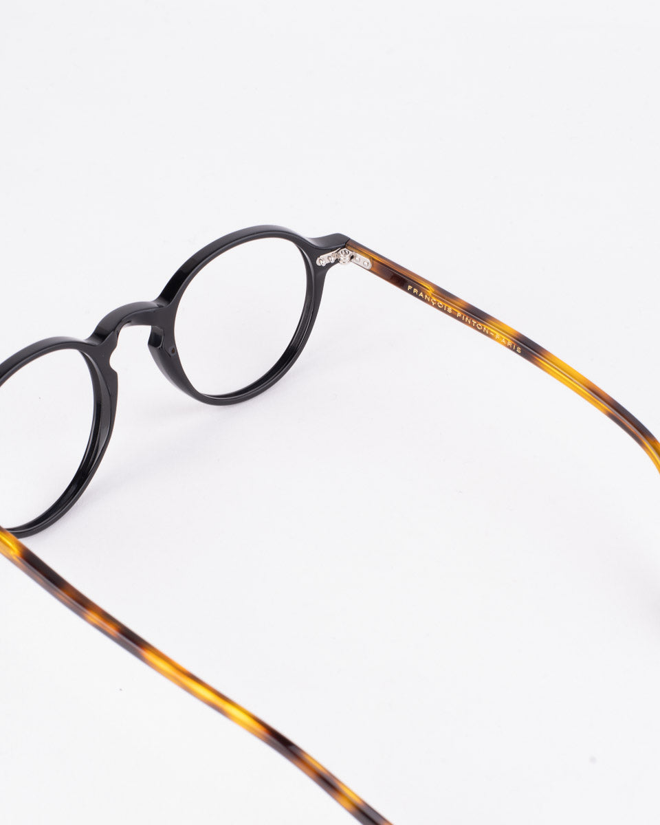 Francois Pinton - Traveller40 - Nz | glasses bar