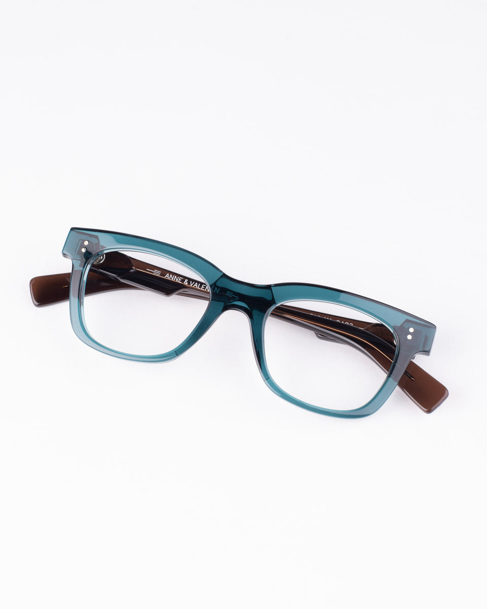 Anne and Valentine - dylan - 8A02 | glasses bar