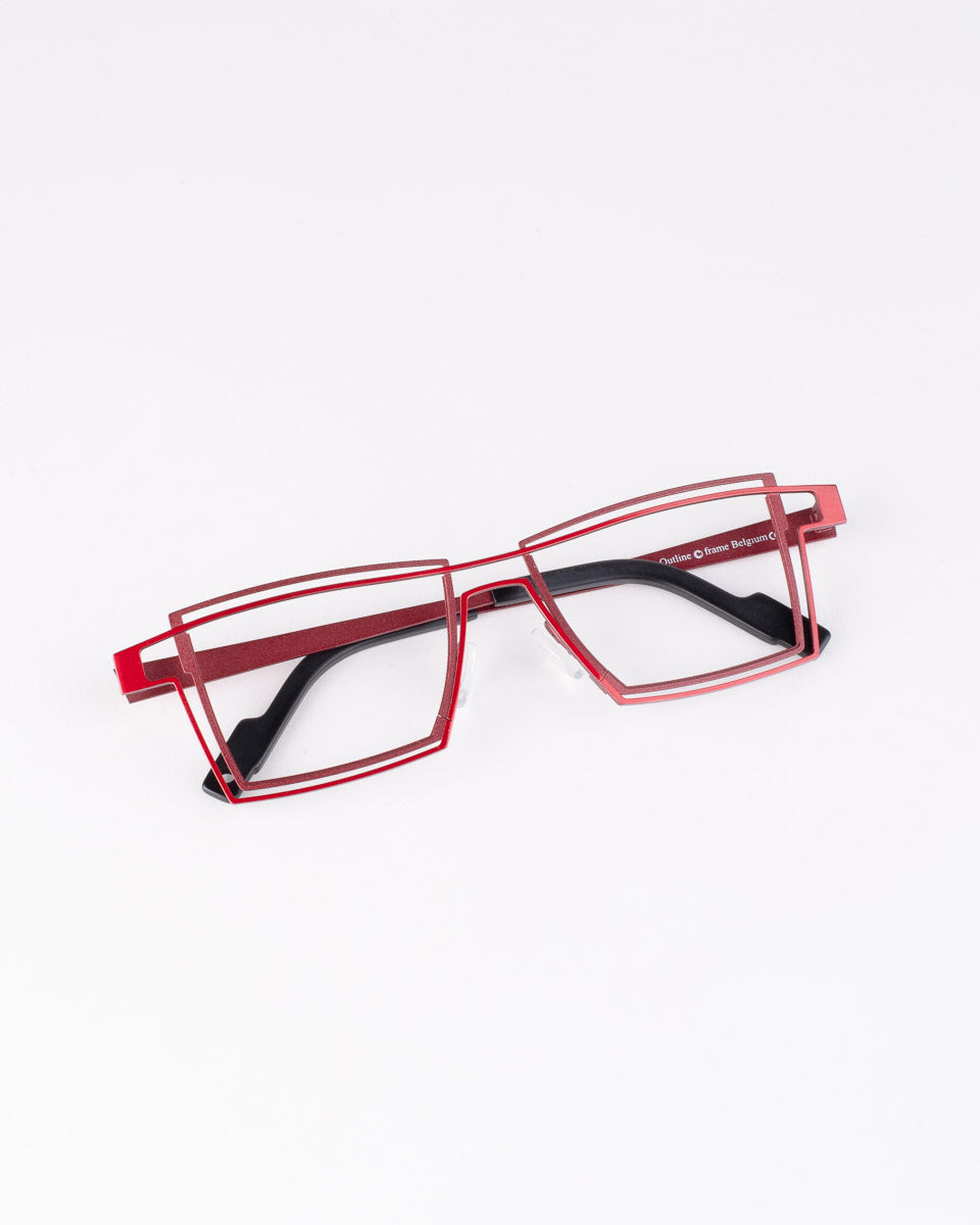 Theo - outline - 311 | glasses bar