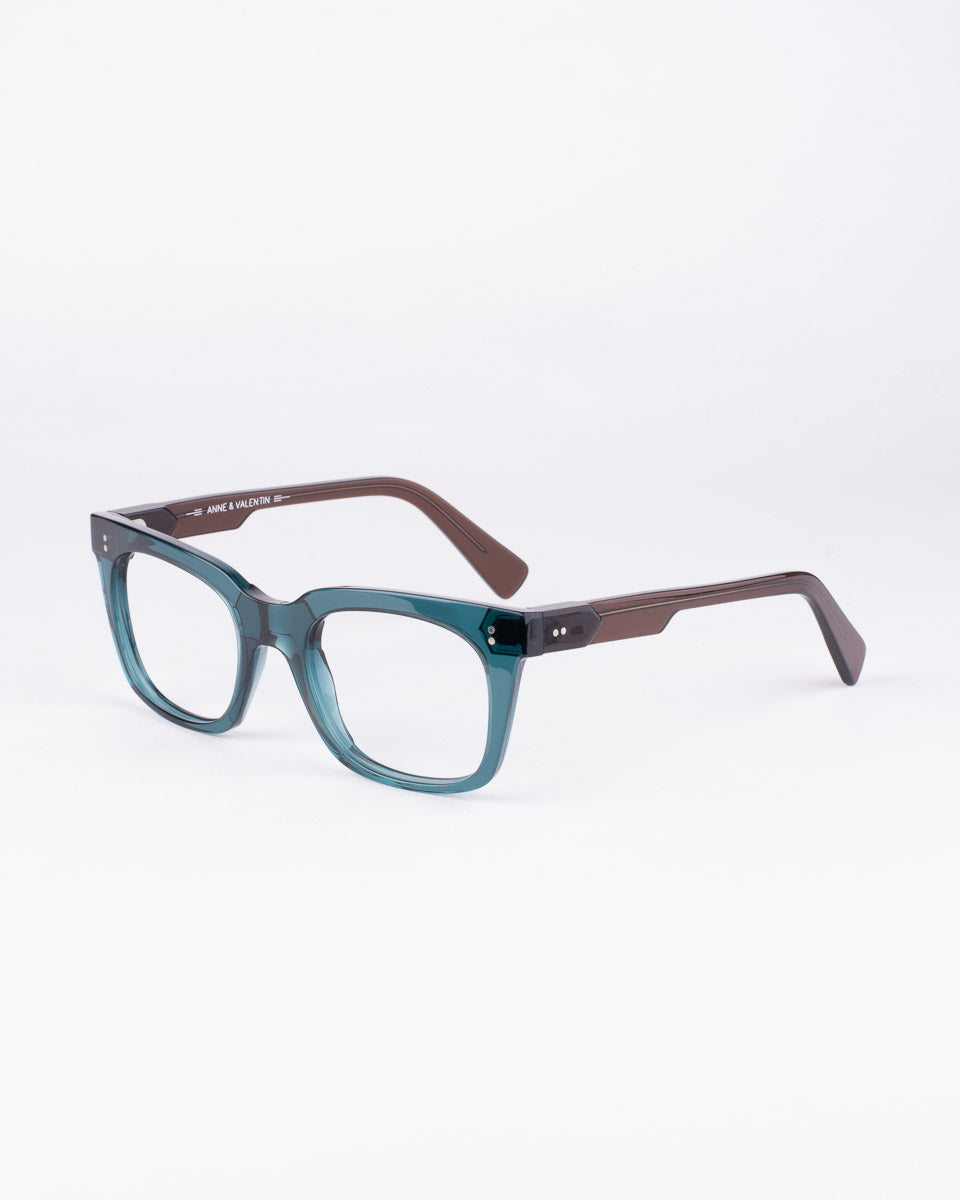 Anne and Valentine - Diddley - 8A02 | glasses bar