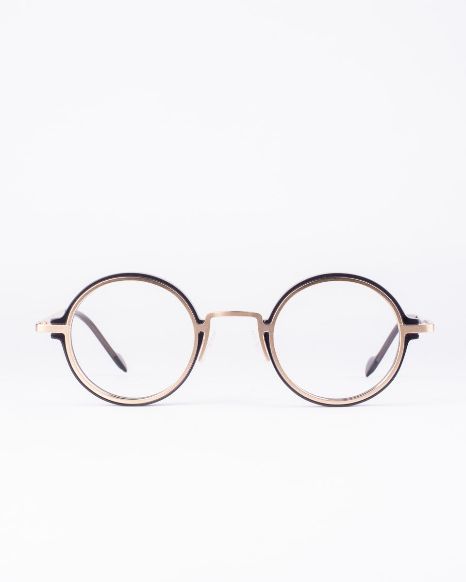 Anne and Valentin - M6 - H35 | glasses bar