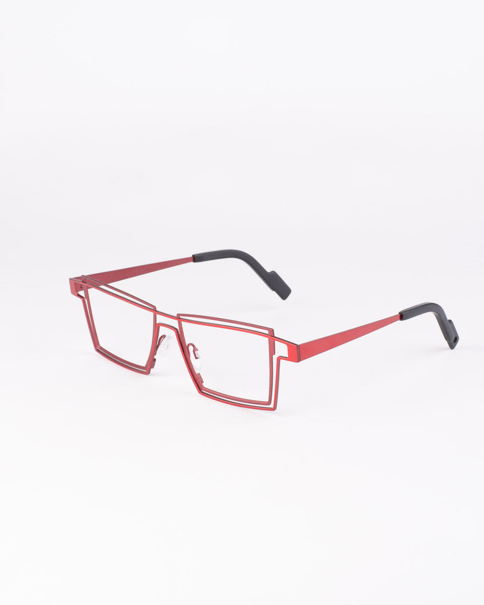 Theo - outline - 311 | glasses bar