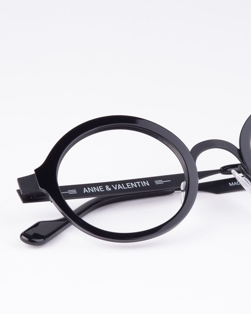 Anne and Valentin - fancy - 8A15 | glasses bar