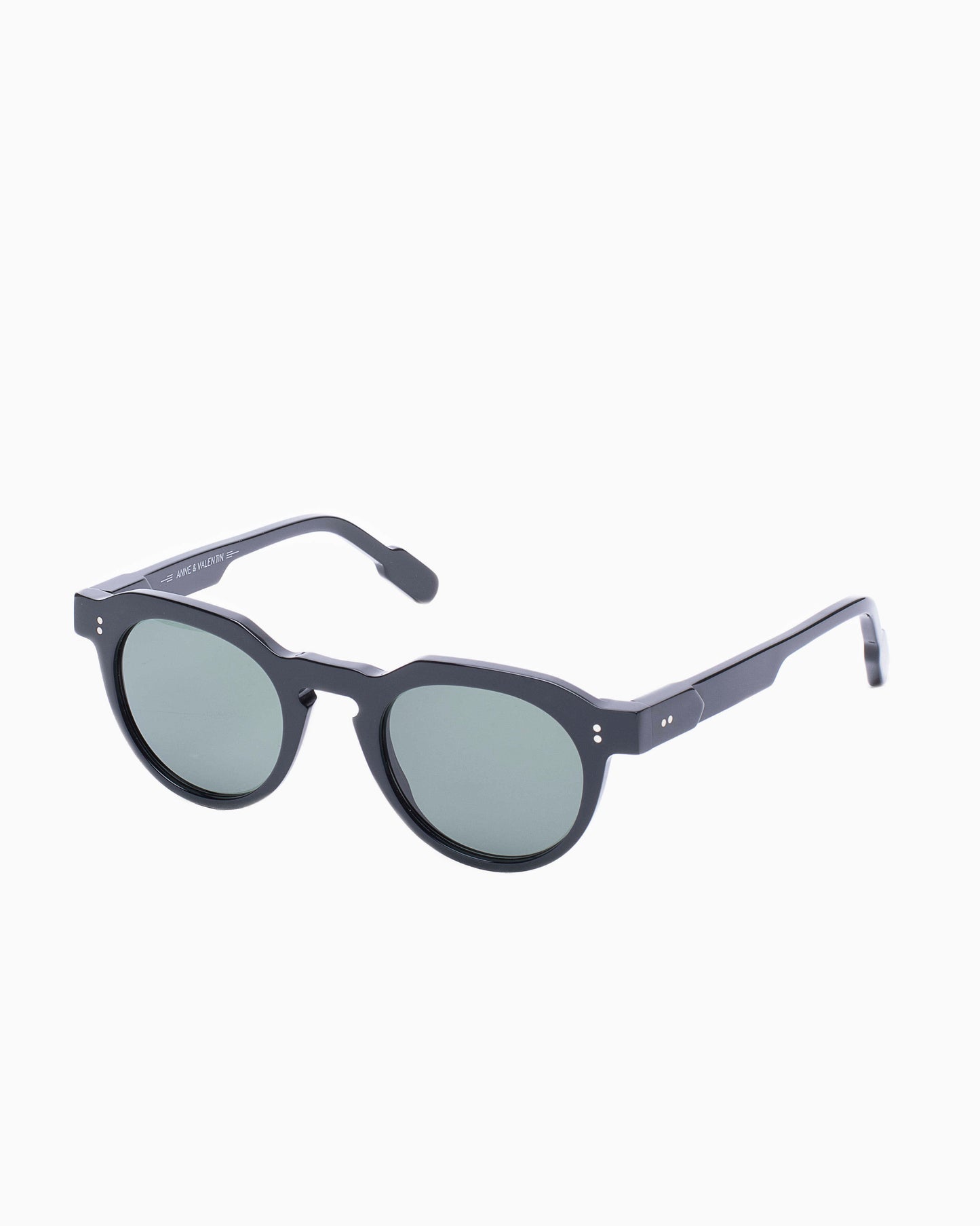 Anne et Valentin - stewart - 1 | Bar à lunettes