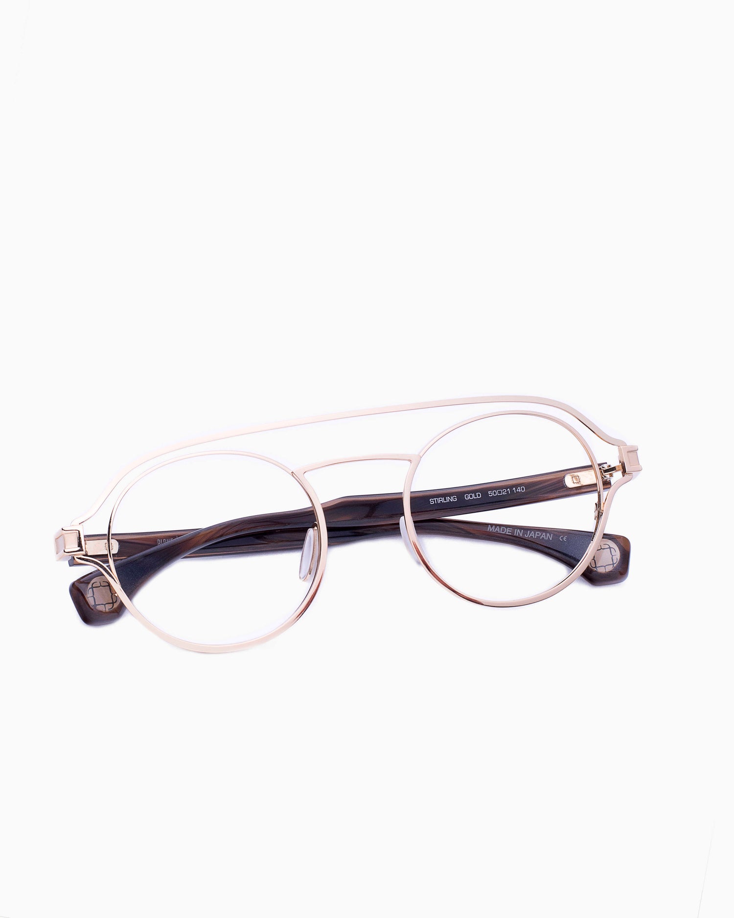gold metal aviator eyeglasses by Blake Kuwahara model Stirling, front view, lunettes de vue aviateur couleur or