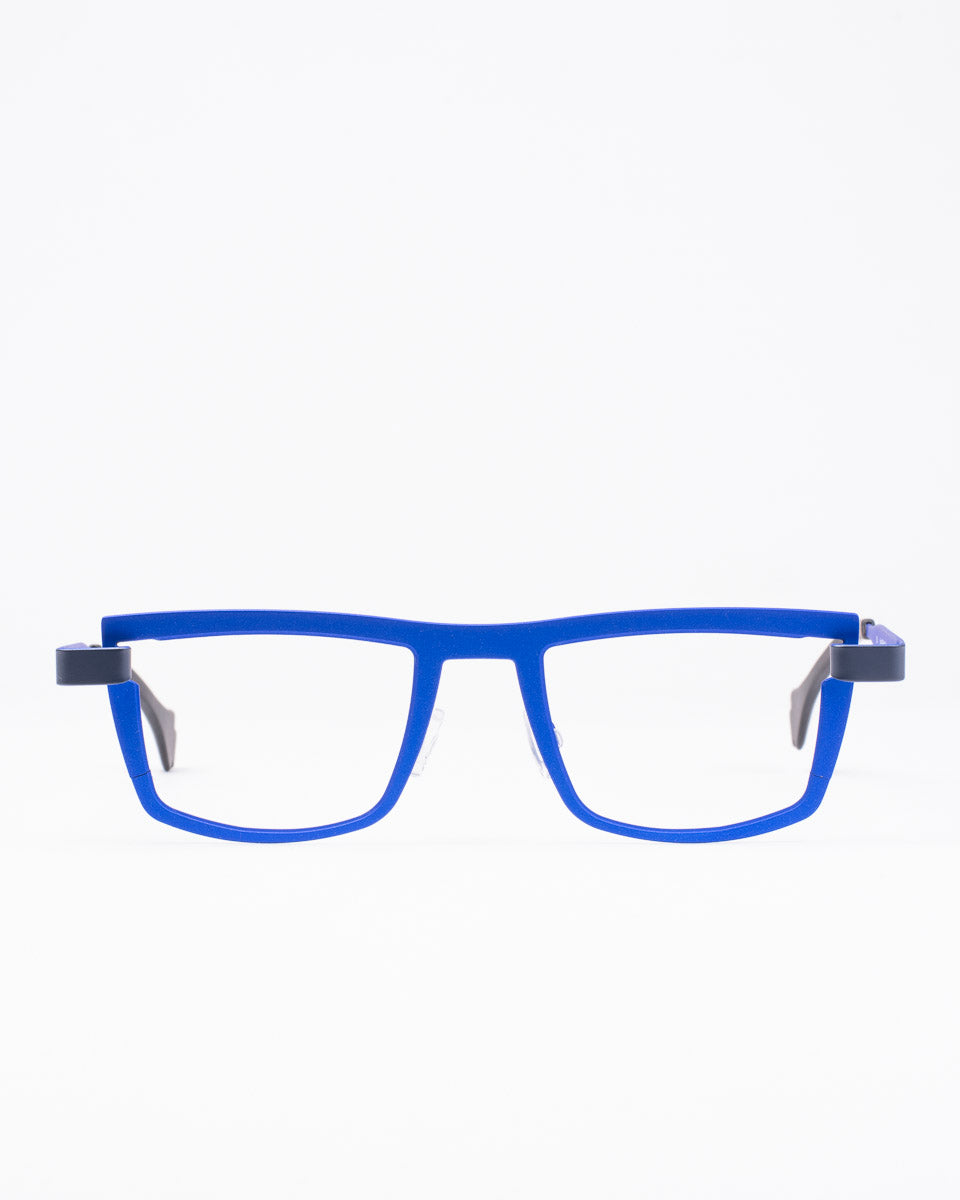 blue metal rectangle eyeglasses by Theo model vekki, front view, lunettes de vue Bleu rectangle