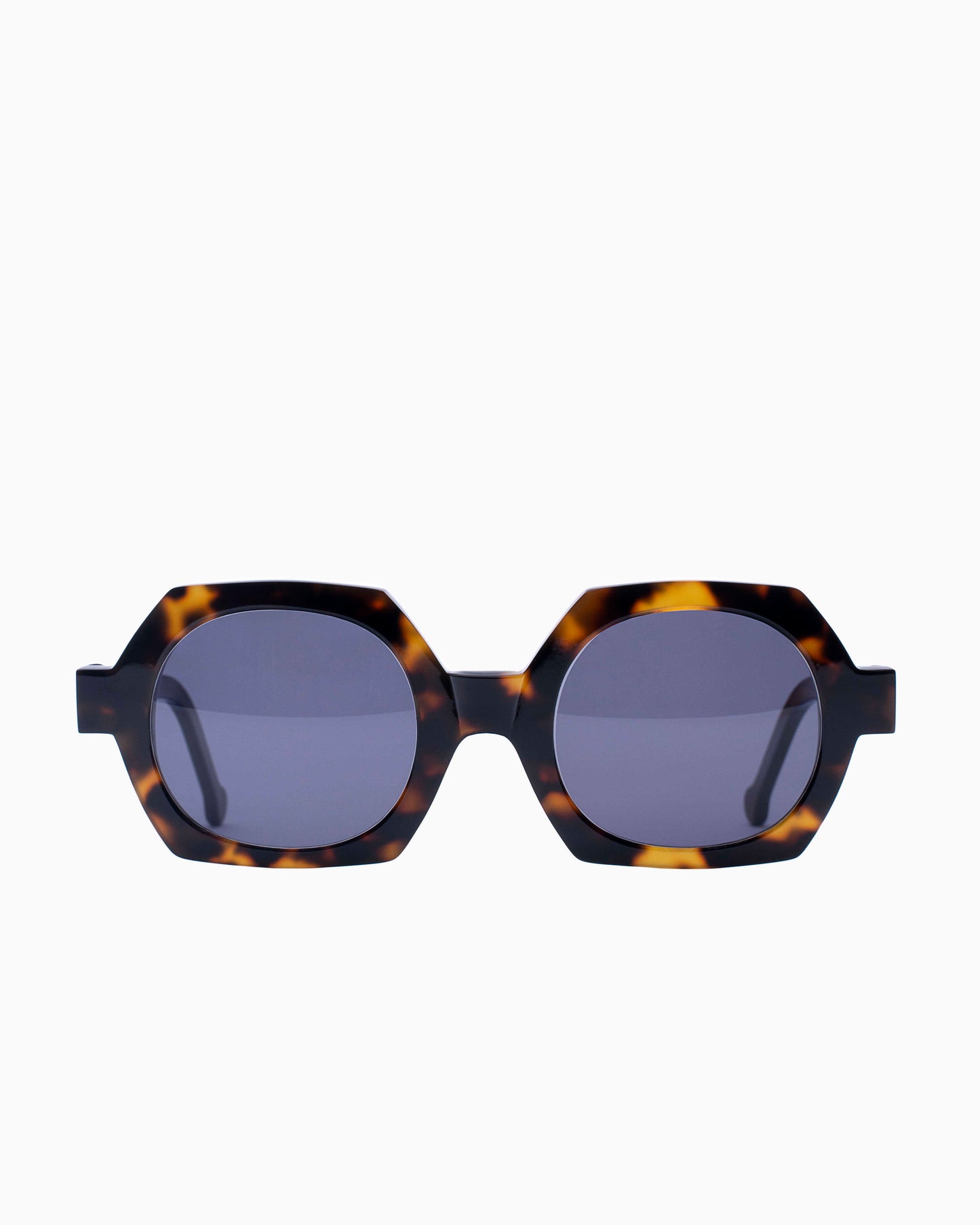 Marie-Sophie Dion - Laperle - Tom | glasses bar