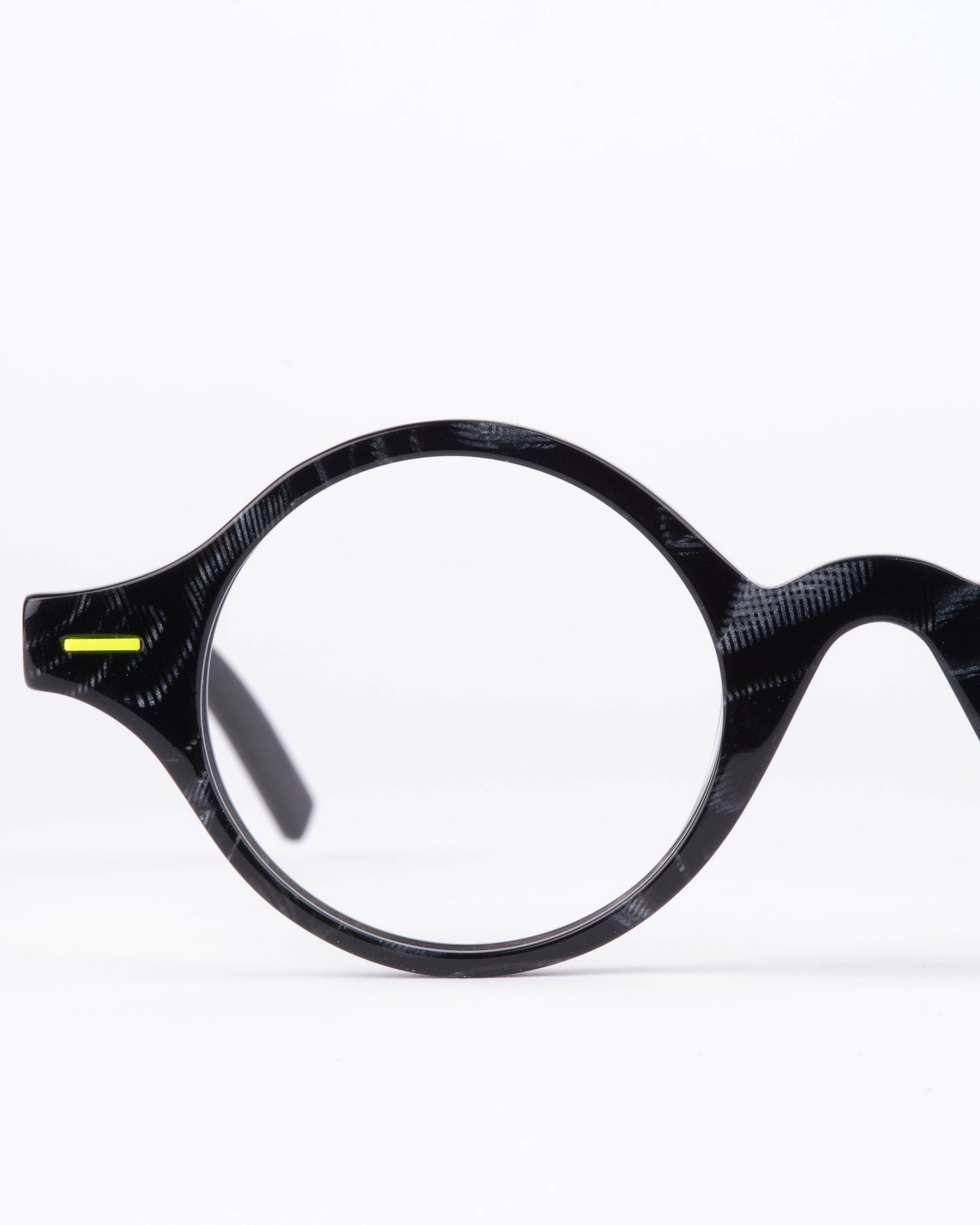 Theo - Aartappel - 17 | glasses bar:  Marie-Sophie Dion