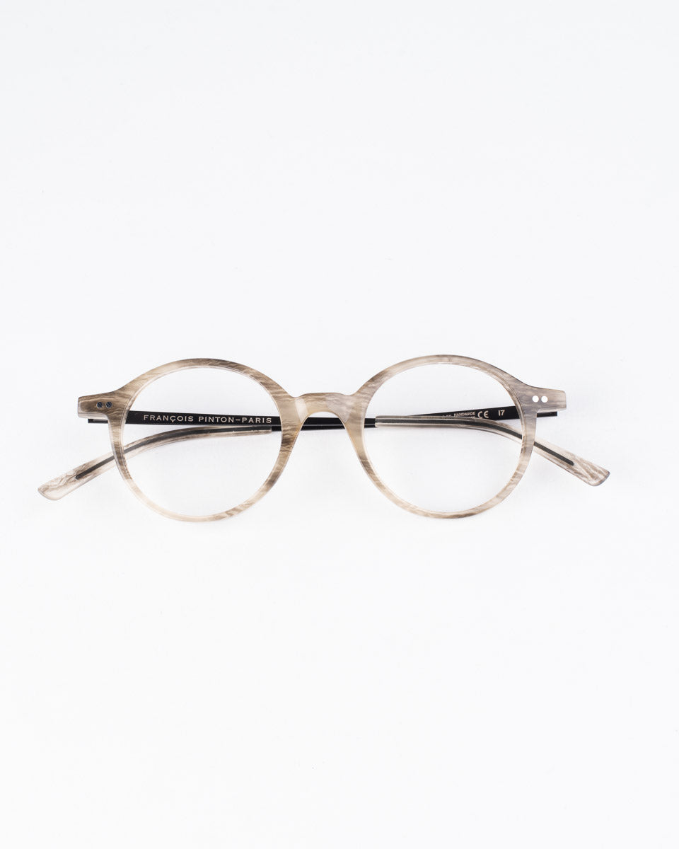 Francois Pinton - Sharp15 - Li | glasses bar:  Marie-Sophie Dion
