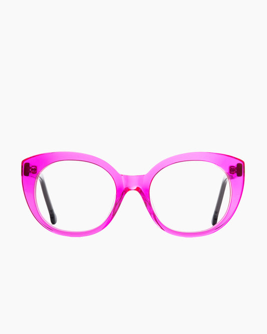 pink plastic cat eyeglasses by Marie-Sophie Dion model Monroe, front view, lunettes de vue chat couleur rose
