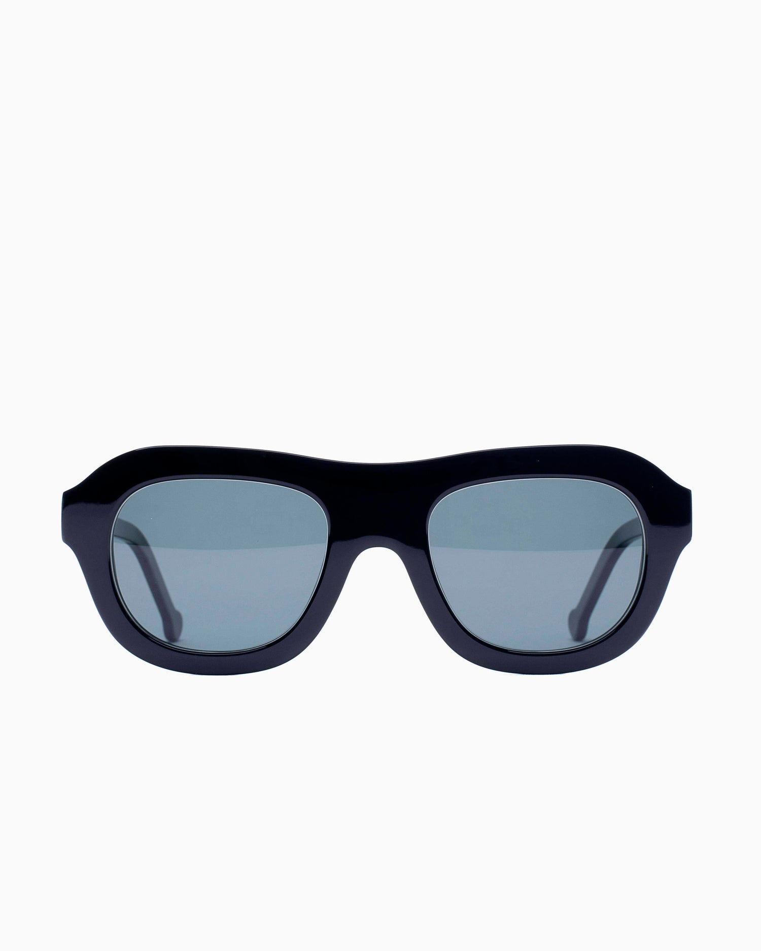 Marie-Sophie Dion - AlainSun - Noi | glasses bar:  Marie-Sophie Dion