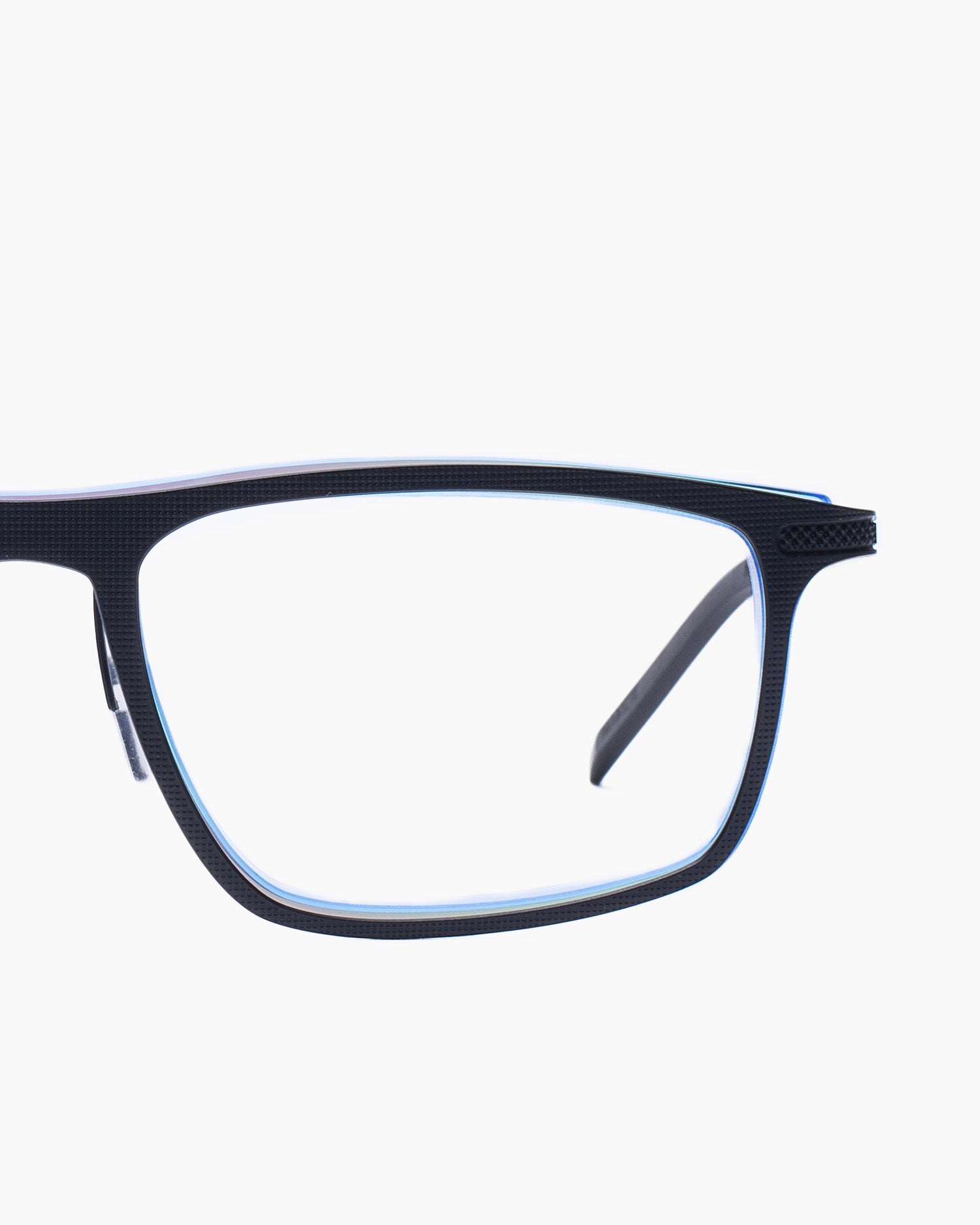 Parasite - Memories3 - c17 | glasses bar:  Marie-Sophie Dion