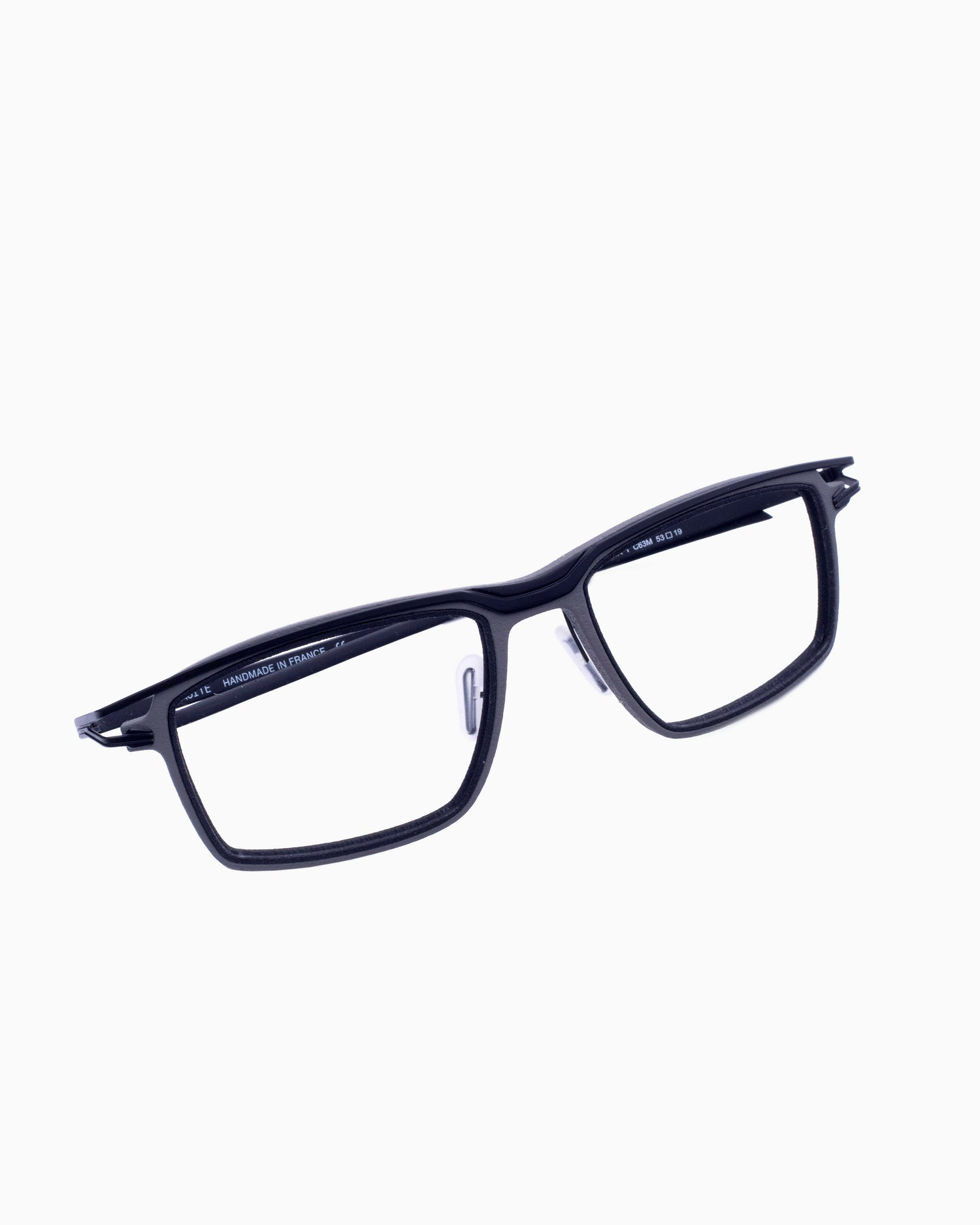 black metal rectangle eyeglasses by Parasite model Data1, front view, lunettes de vue rectangle couleur Noir