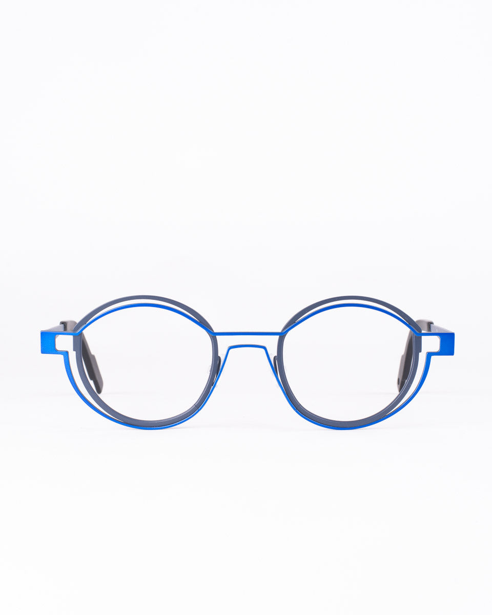 Theo - tracing - 374 | glasses bar