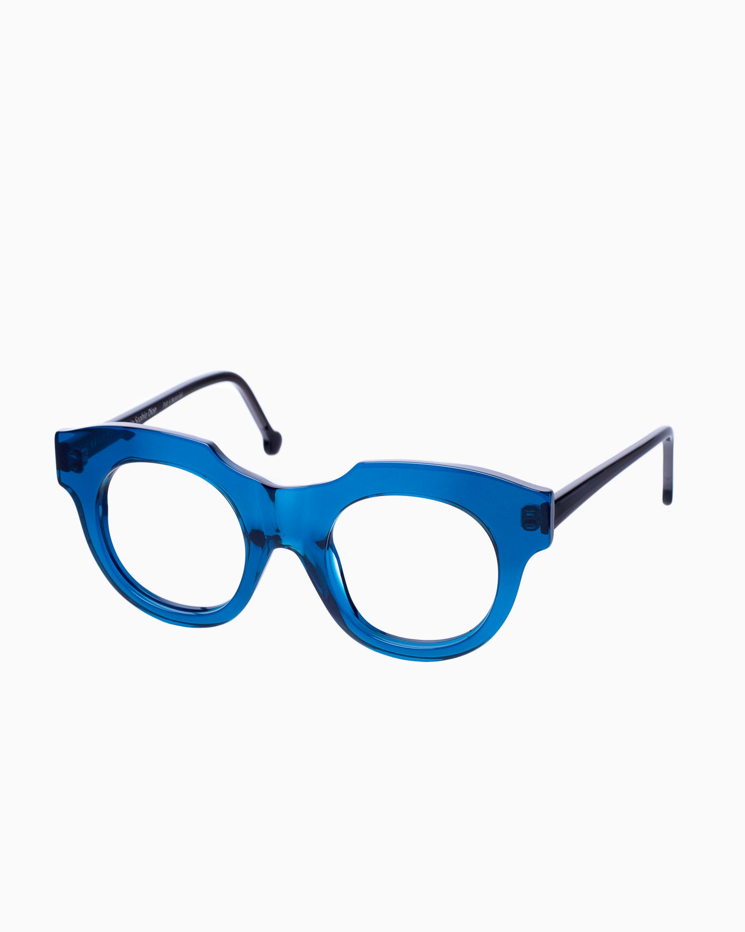 Marie-Sophie Dion - Genest - Cur | glasses bar:  Marie-Sophie Dion