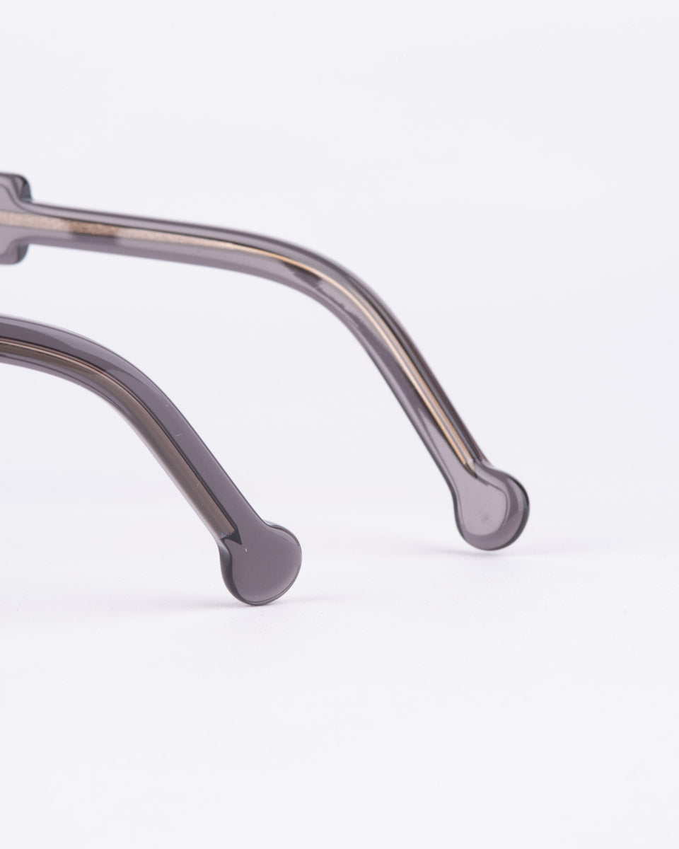 grey plastic rectangle eyeglasses by Marie-Sophie Dion model Minier, front view, lunettes de vue rectangle couleur Gris