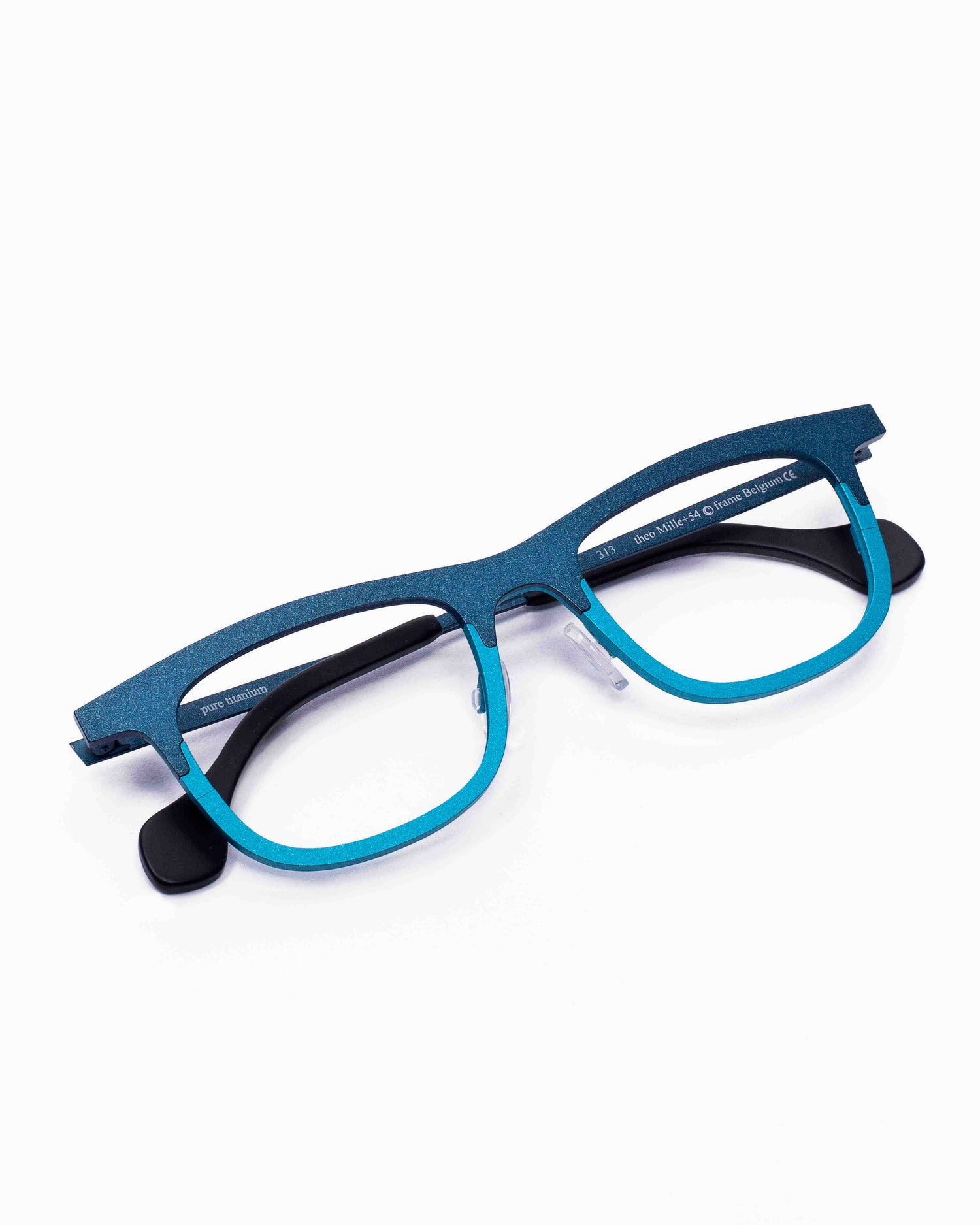 blue metal rectangle eyeglasses by Theo model mille+54, front view, lunettes de vue Bleu rectangle