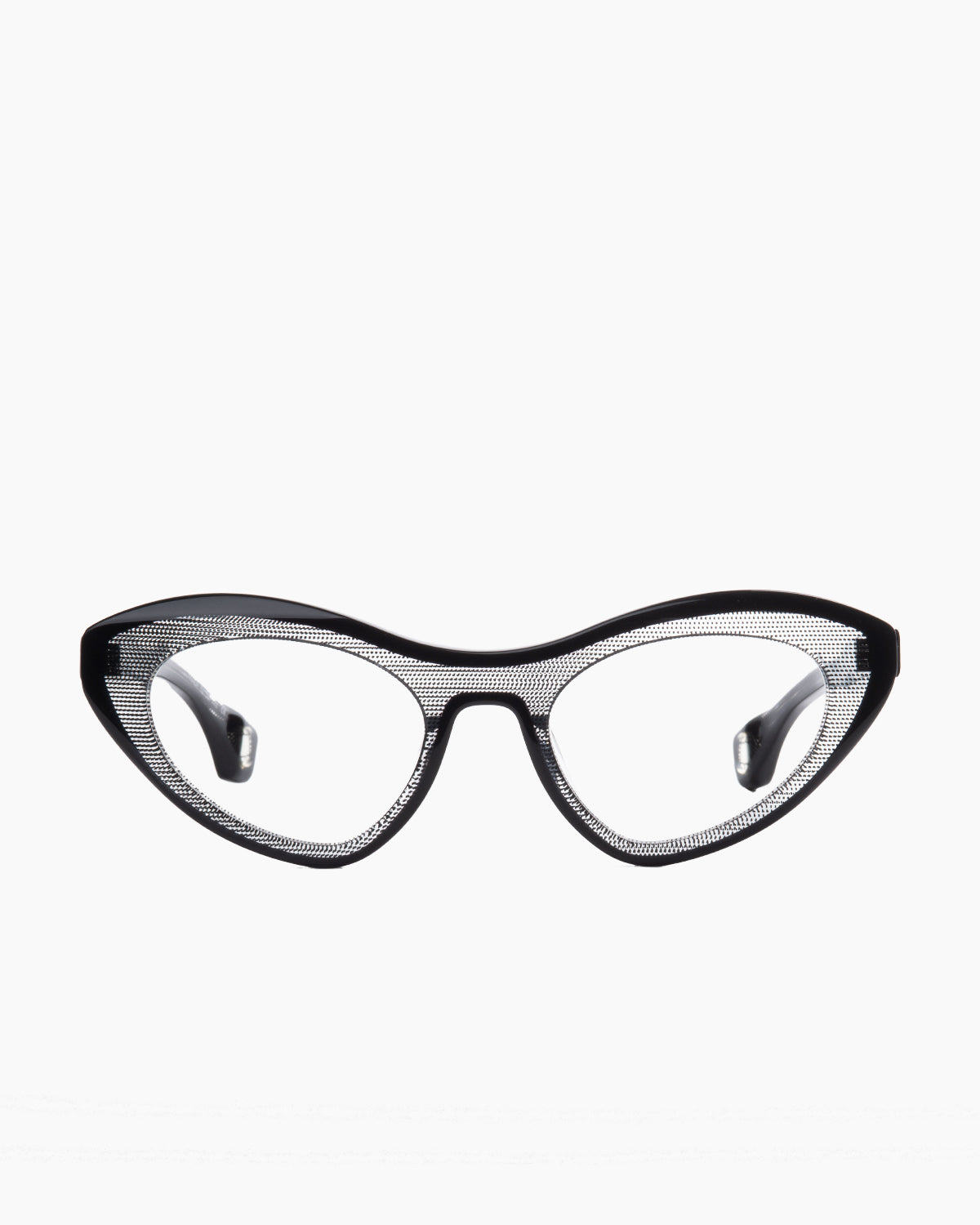 black plastic cat eyeglasses by Blake Kuwahara model wimberly, front view, lunettes de vue noir chat