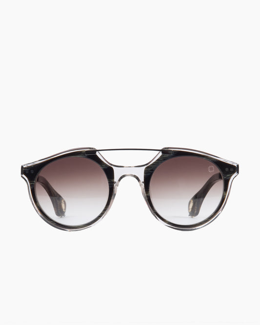 Blake Kuwahara-Eichler-Blackhorn | glasses bar