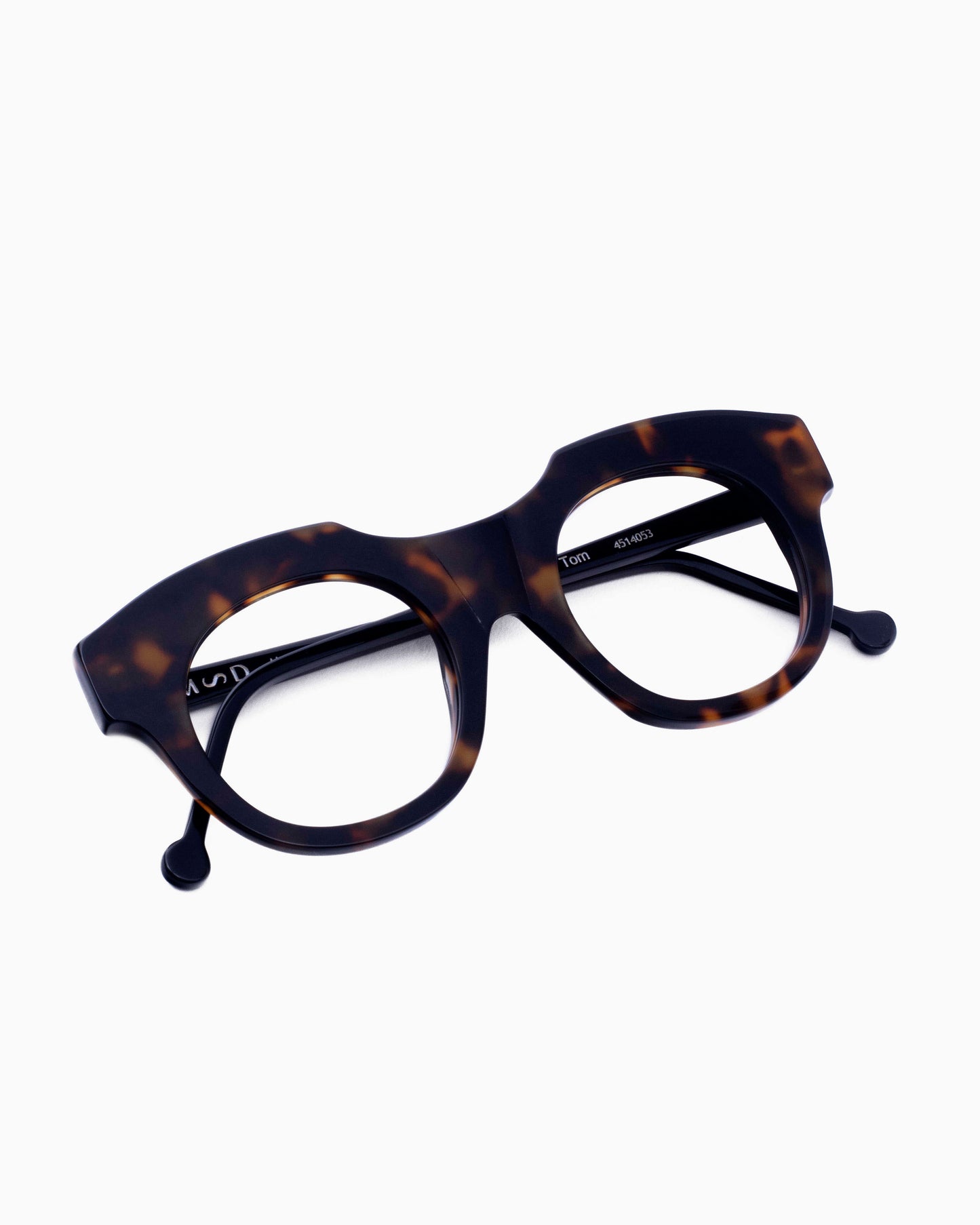 Marie-Sophie Dion - Genest - Tom | Bar à lunettes