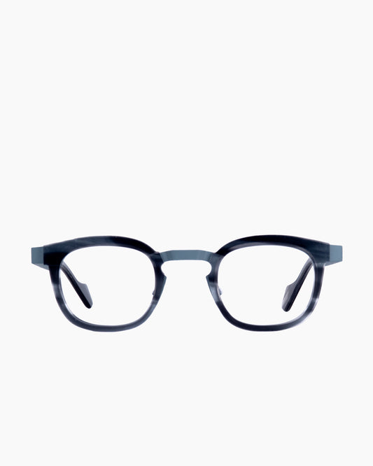 grey metal rectangle eyeglasses by Anne et Valentin model Owen, front view, lunettes de vue rectangle couleur Gris