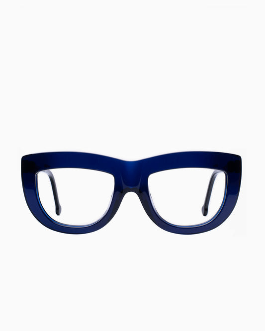 blue plastic cat eyeglasses by Marie-Sophie Dion model Germain, front view, lunettes de vue chat couleur Bleu