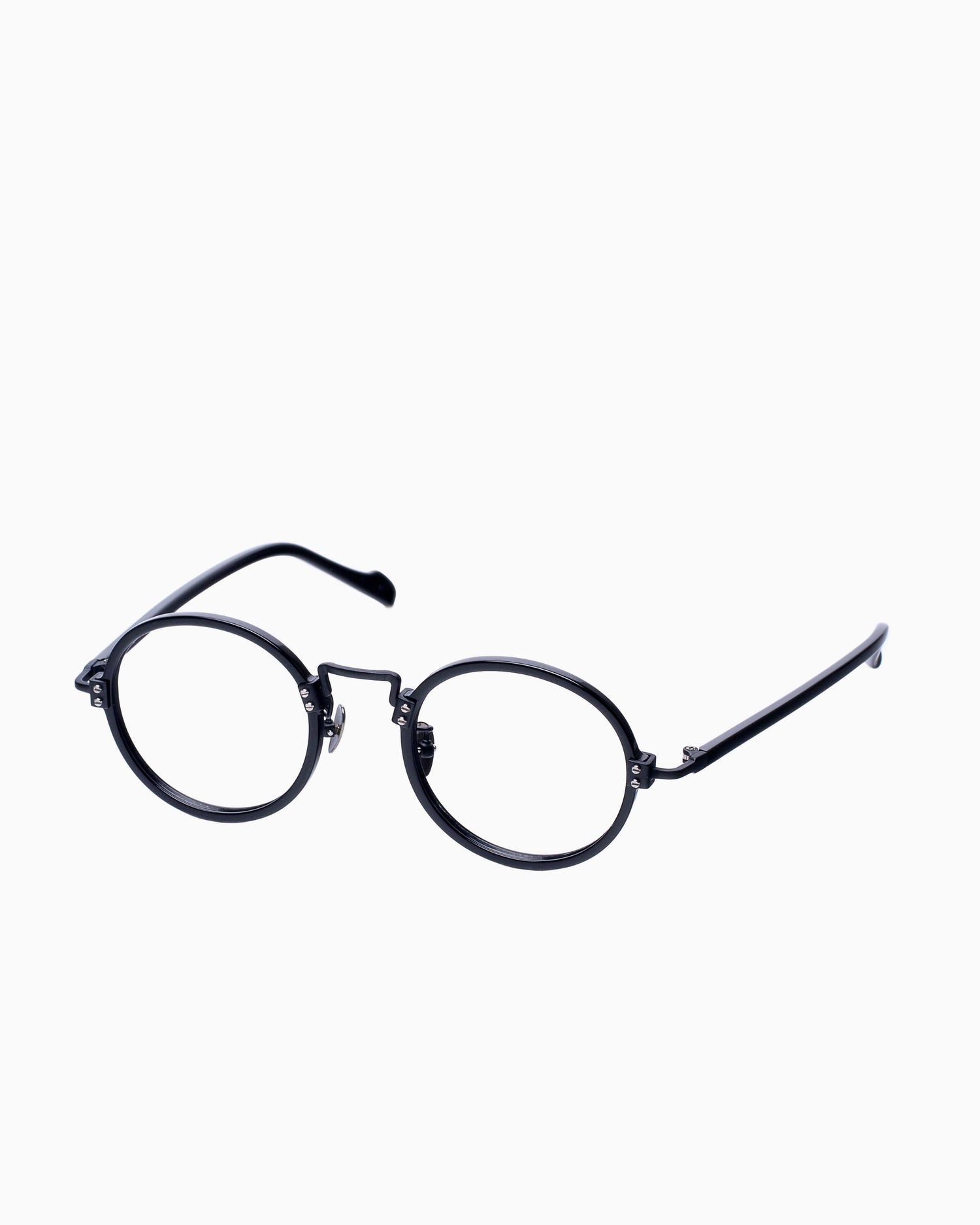 black metal round eyeglasses by Yohji Yamamoto model 19-0037, front view, lunettes de vue Noir rond