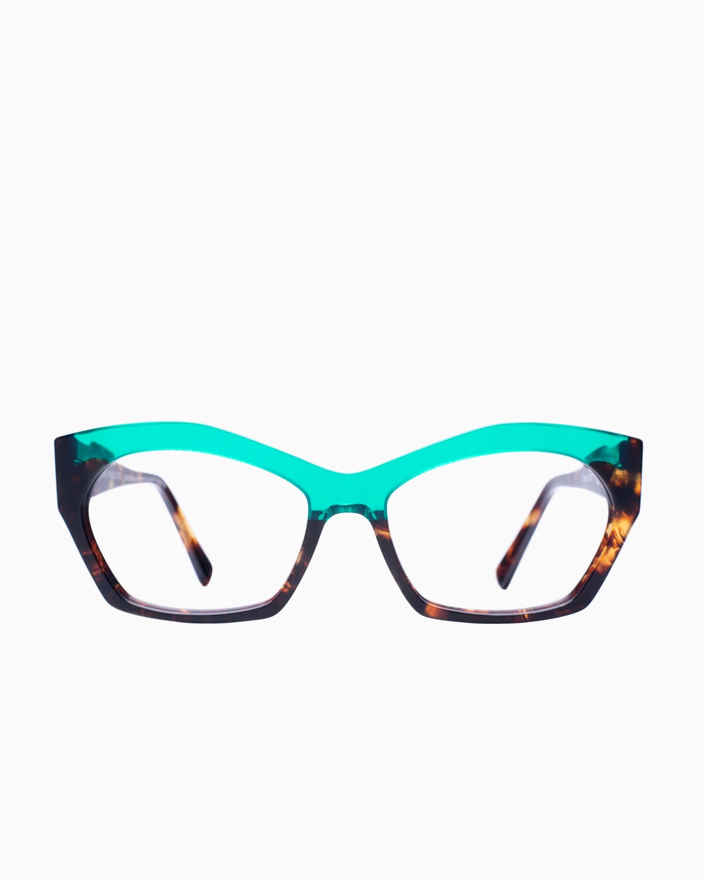 Traction - qhasar - magnifying glass | glasses bar