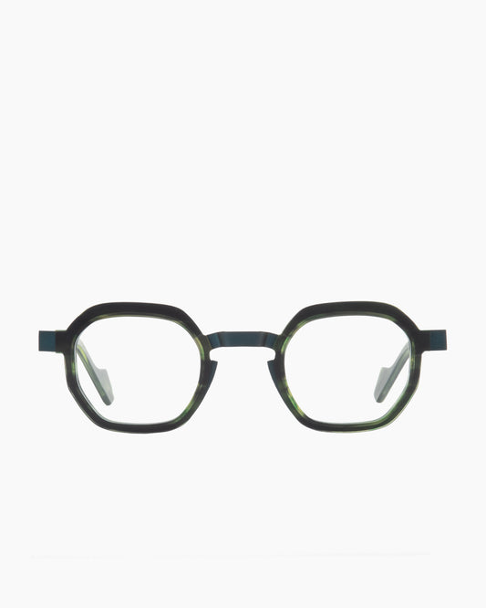 green metal hexagon eyeglasses by Anne et Valentin model ornette, front view, lunettes de vue hexagone couleur vert