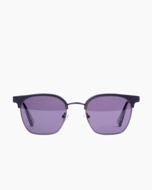grey metal rectangle sunglassesby Evolve model Woodrowsun, front view, lunettes de vue rectangle couleur Gris
