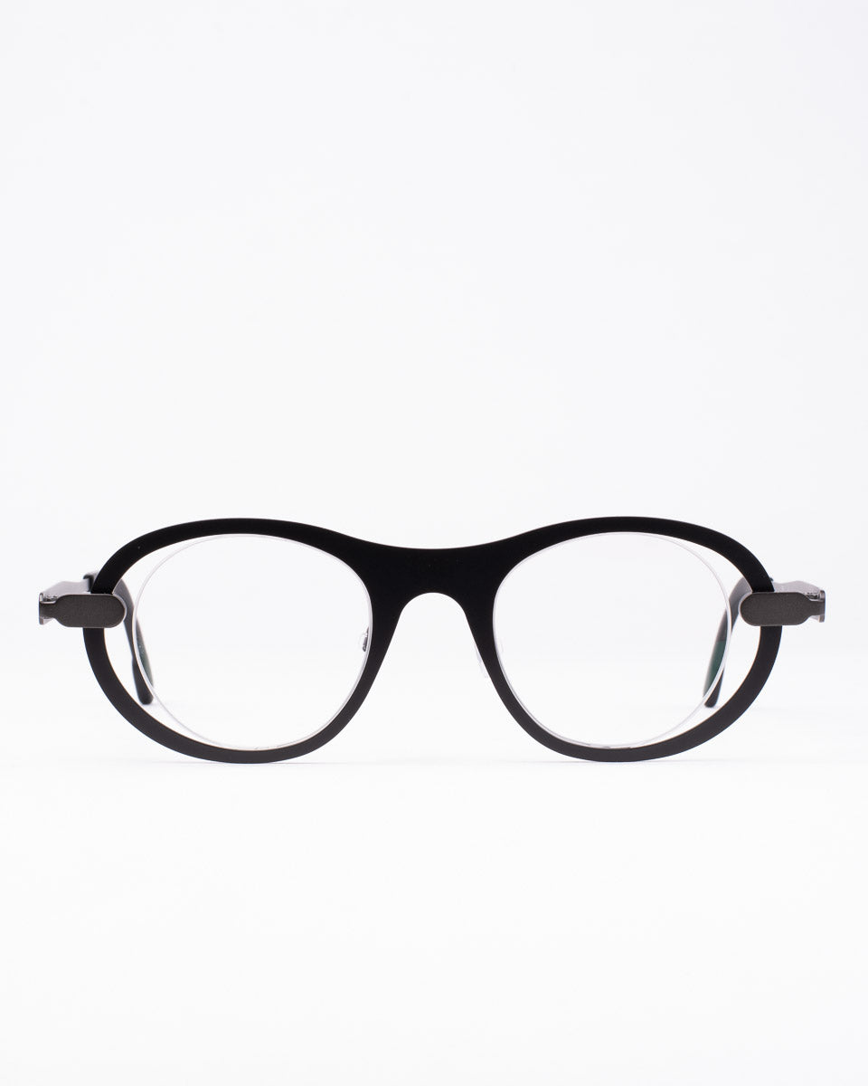 Theo-Macron-258 | glasses bar:  Marie-Sophie Dion